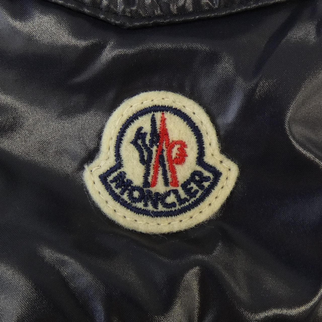 モンクレール MONCLER ダウンジャケット