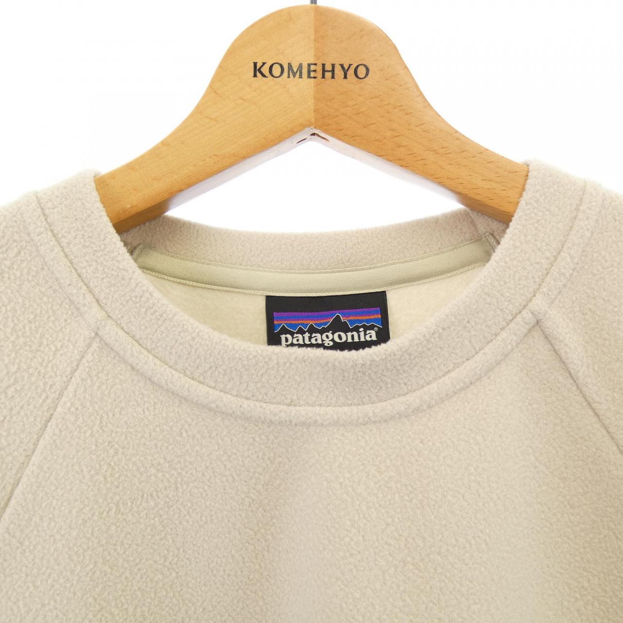 パタゴニア PATAGONIA トップス