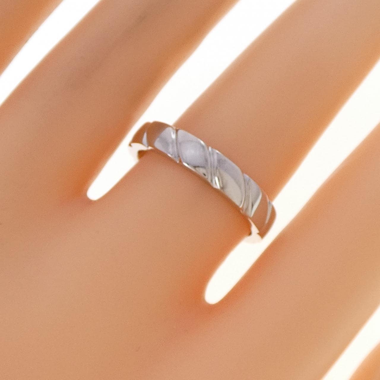 ショーメ トルサード グランモデル リング