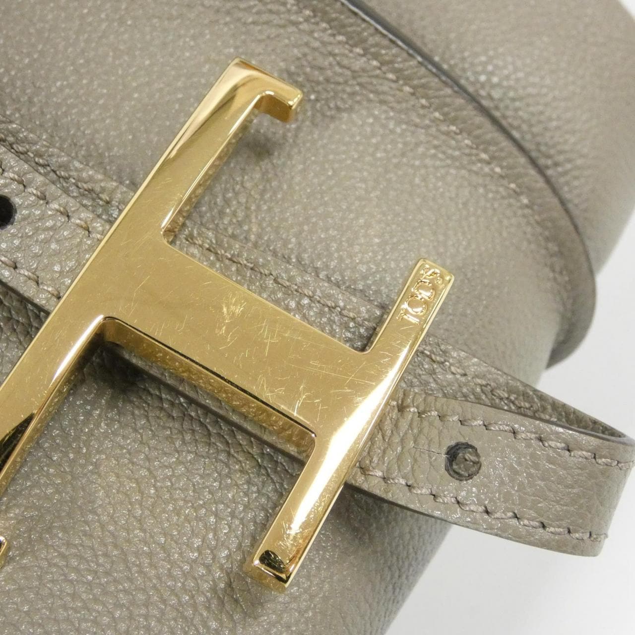 トッズ T TIMELESS XBWTSBA9100Q8EV618 バッグ