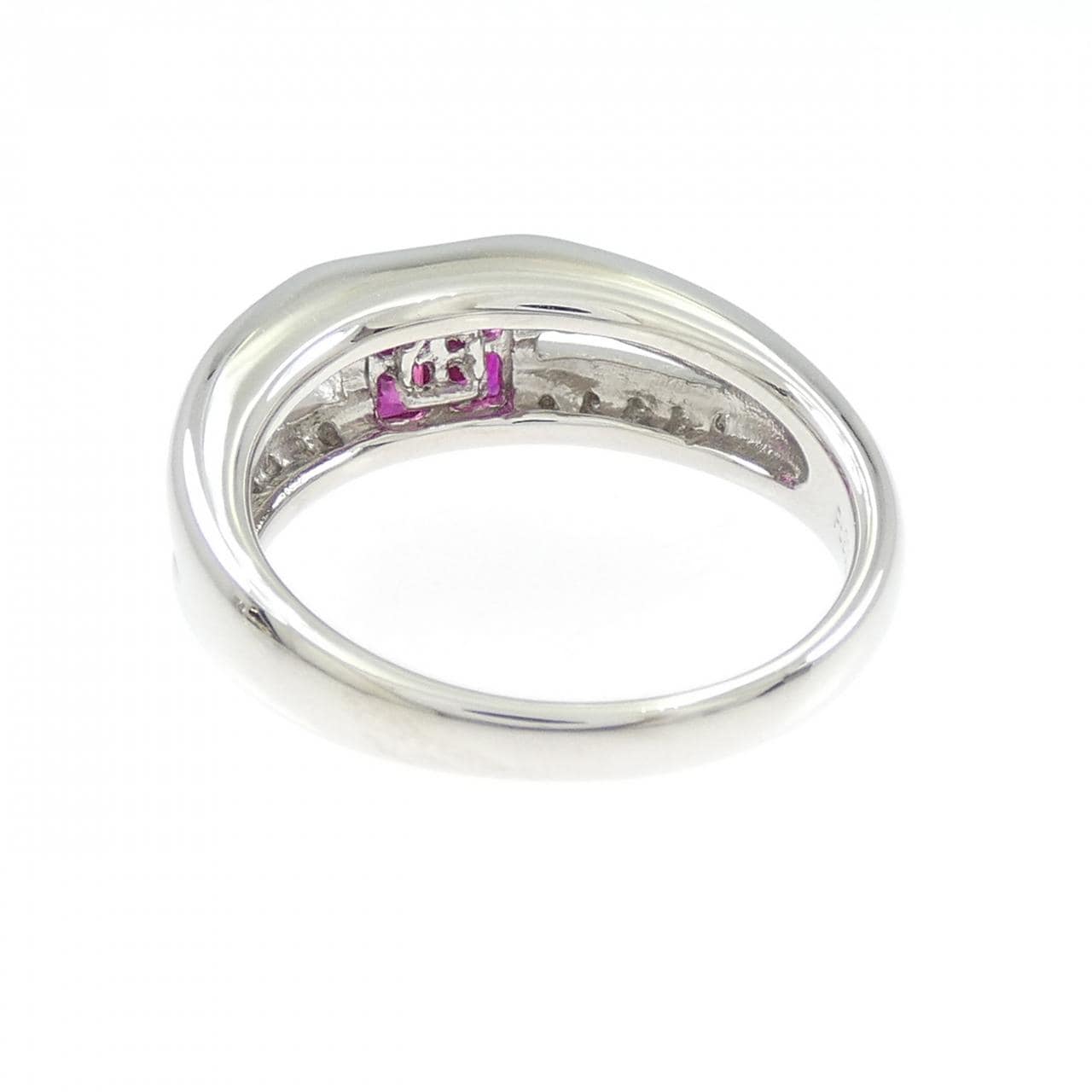 PT900 ルビー リング 0.75CT