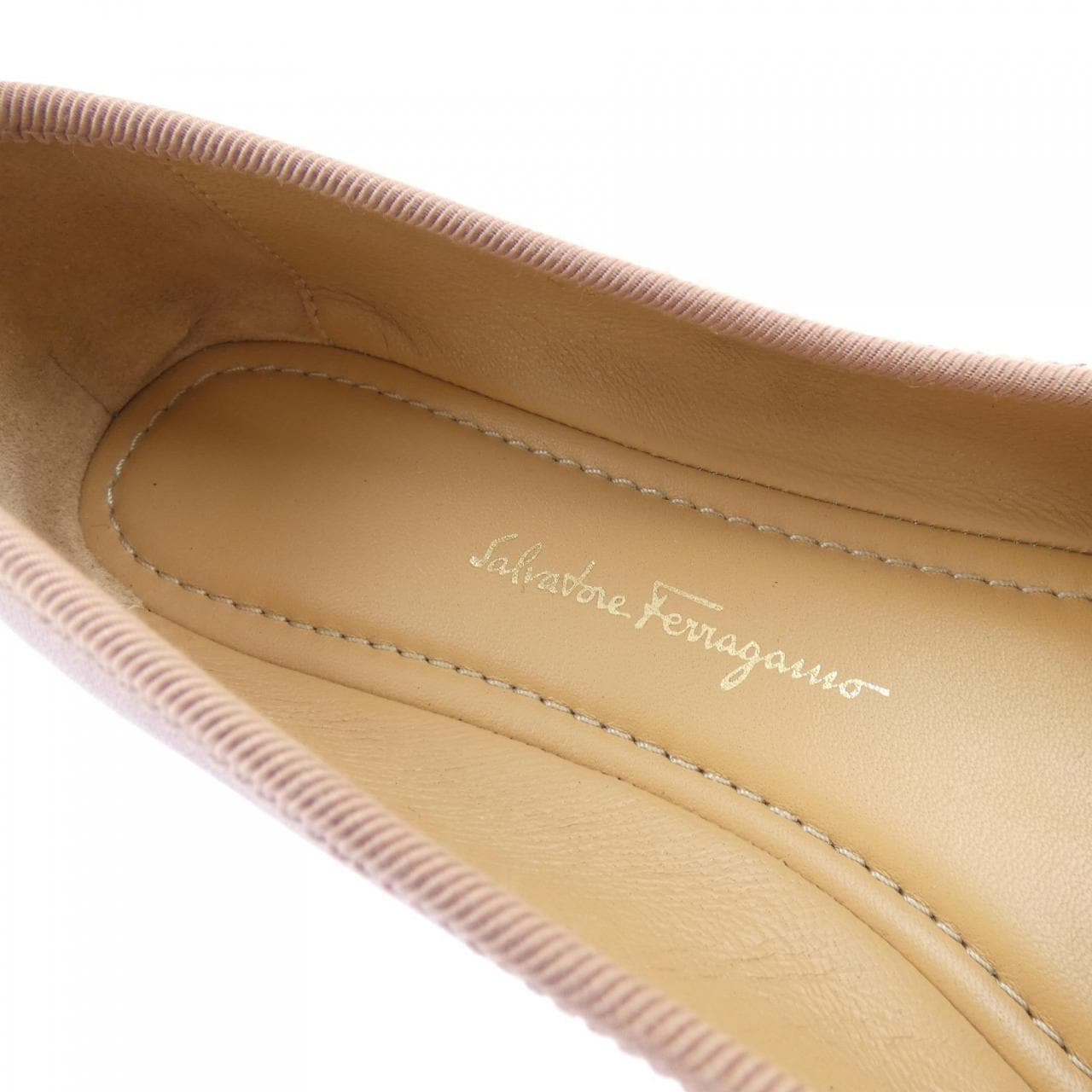 サルヴァトーレフェラガモ SALVATORE FERRAGAMO フラットシューズ