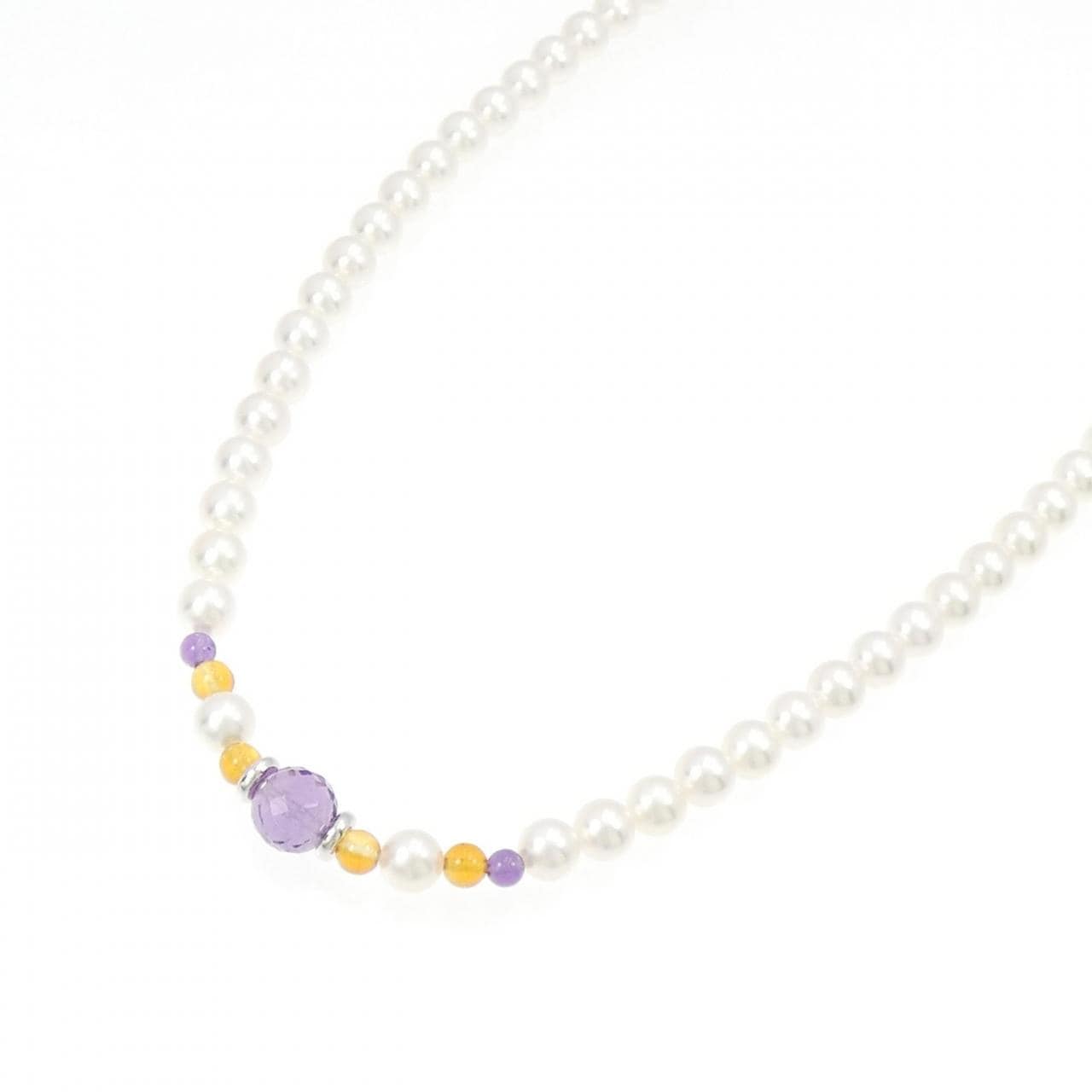 MIKIMOTO Akoya pearl necklace