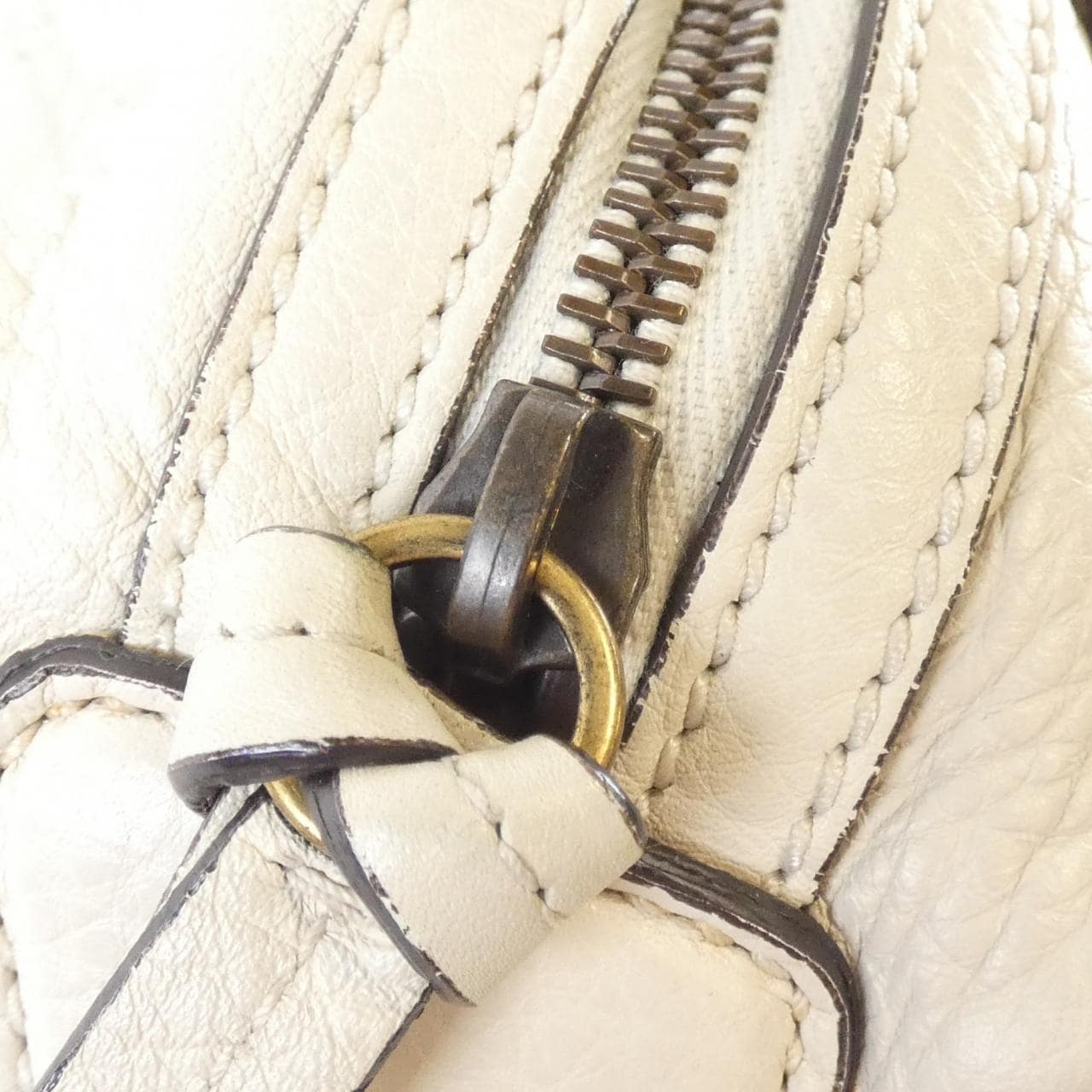 グッチ 309529 A7MPT バッグ
