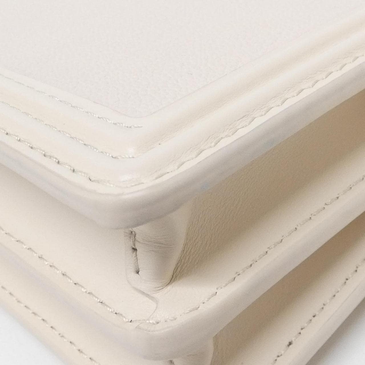 ルイヴィトン ドーフィーヌEW M25443 ショルダーバッグ