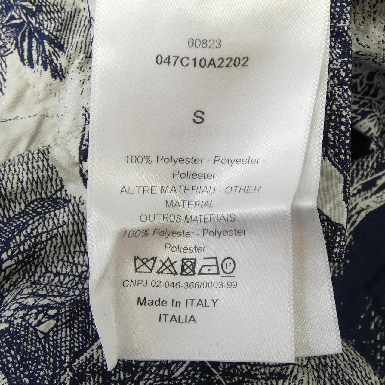 クリスチャンディオール CHRISTIAN DIOR 047C10A2202 ジャケット