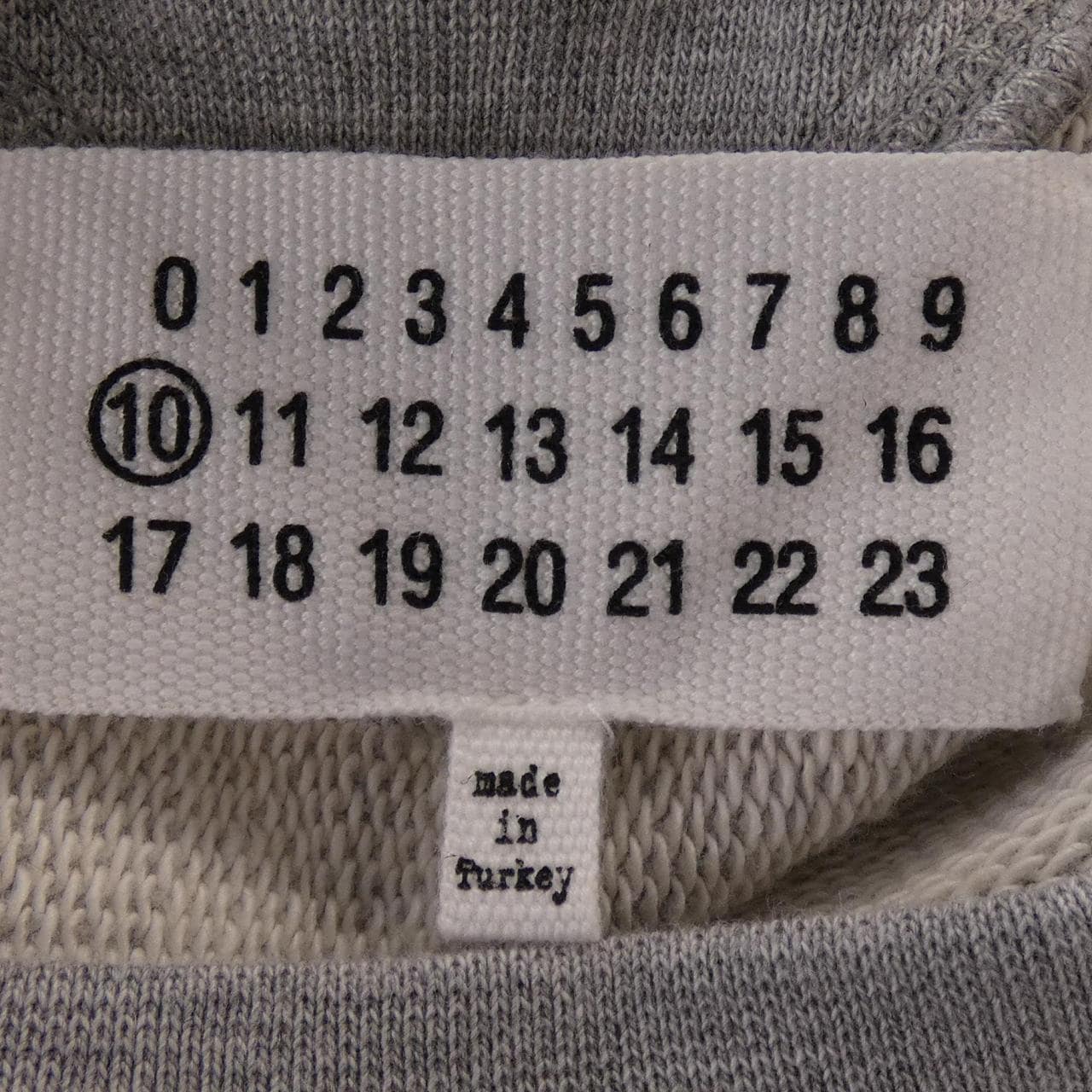 メゾンマルジェラ Maison Margiela S50GU0153 S25508 スウェット