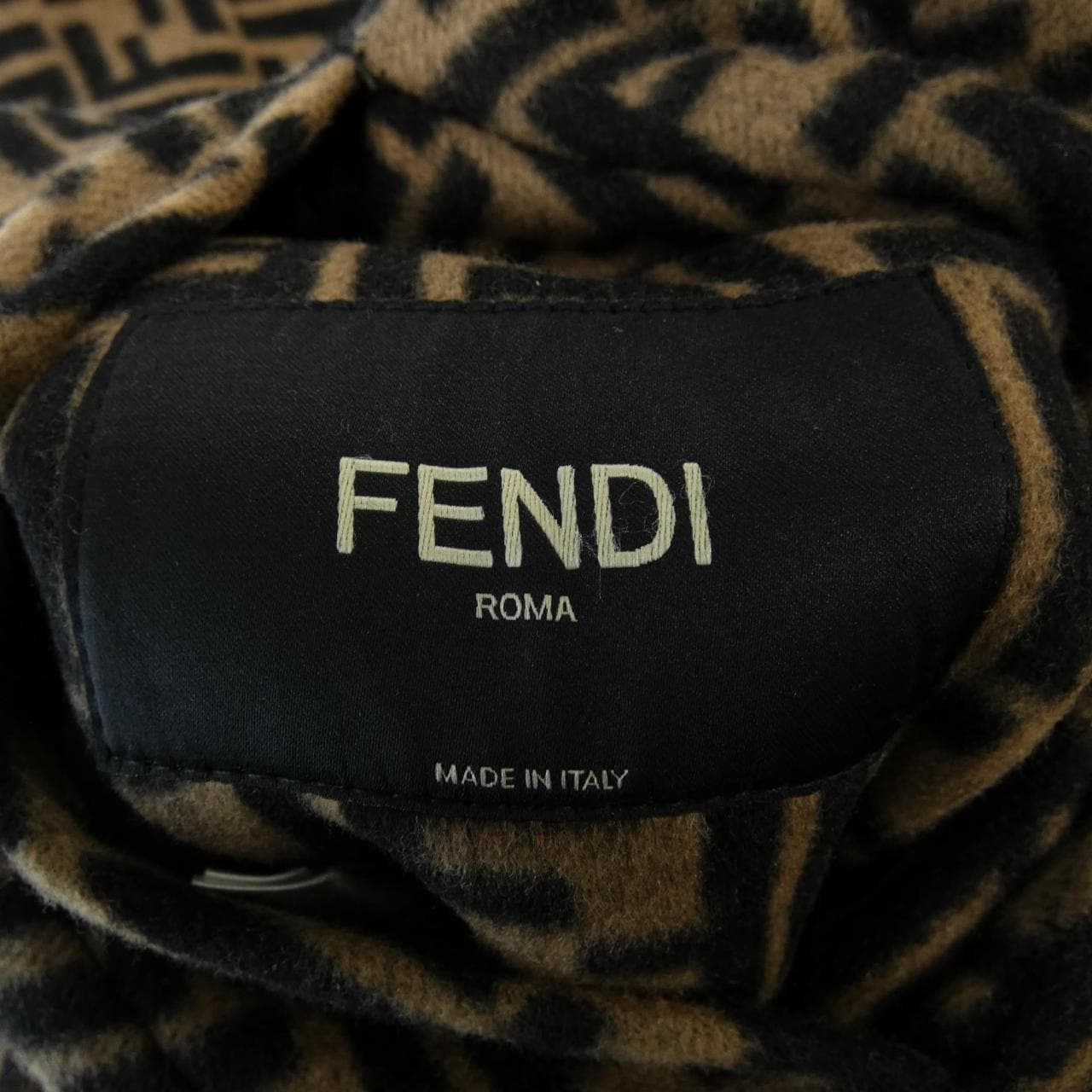 フェンディ FENDI コート