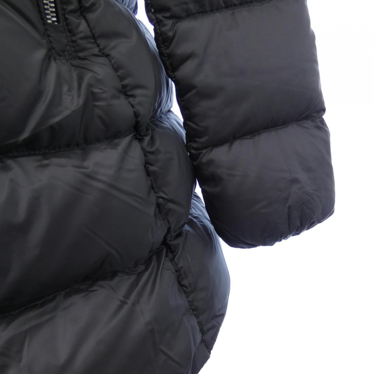 モンクレール MONCLER ダウンコート