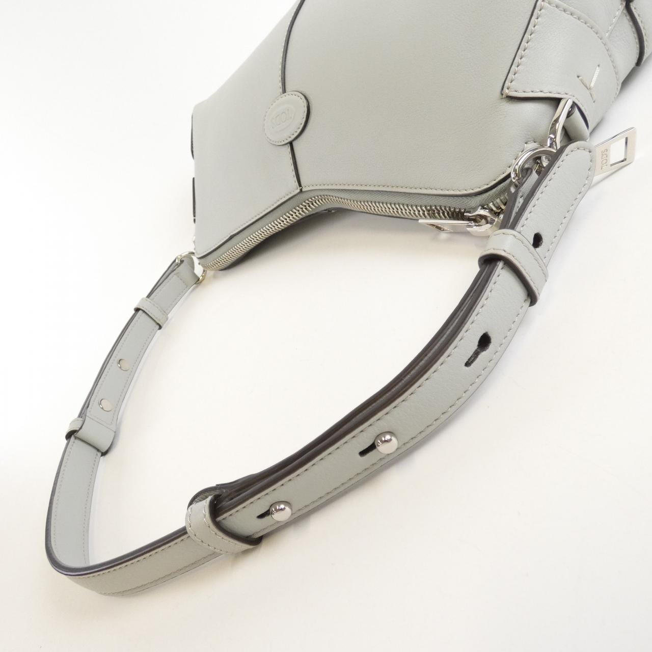 トッズ XBWDBN0100 ショルダーバッグ