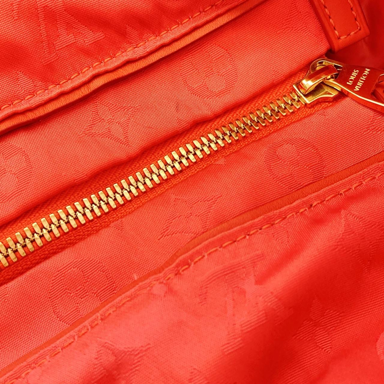 ルイヴィトン カバ ヌーベルヴァーグ M94090 バッグ