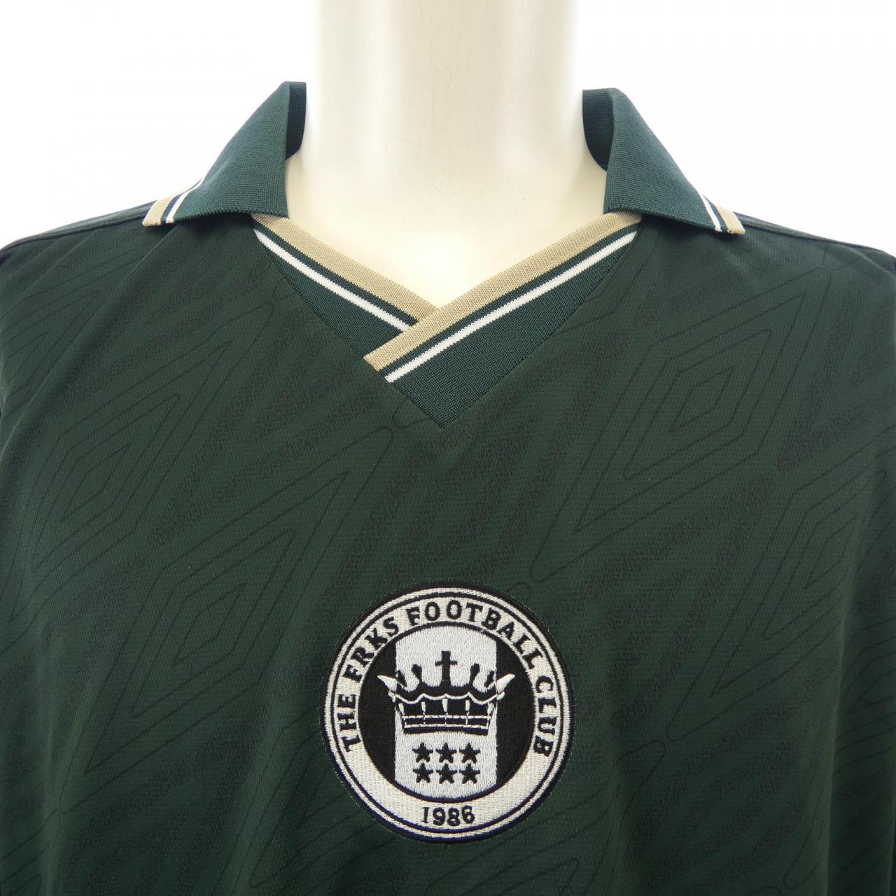 アンブロ UMBRO トップス