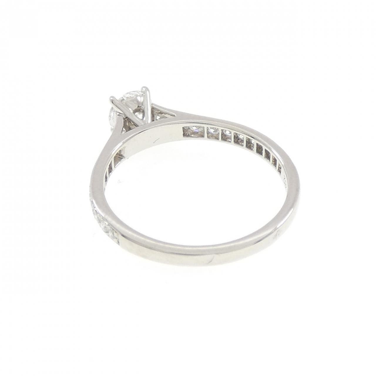 ヴァンクリーフ&アーペル ロマンス リング 0.30CT D VVS2 3EXT