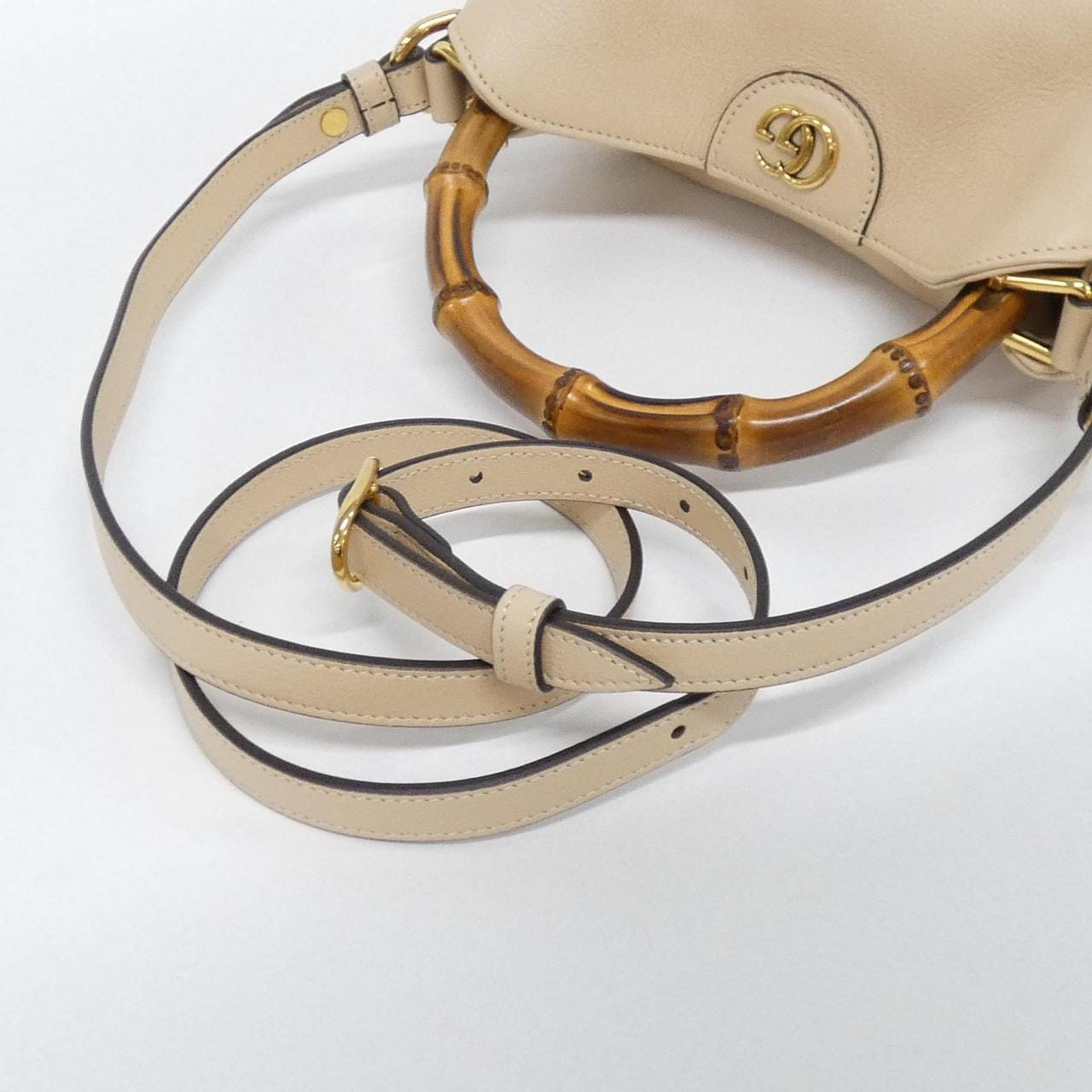 【未使用品】グッチ DIANA 746251 UAAAY ショルダーバッグ