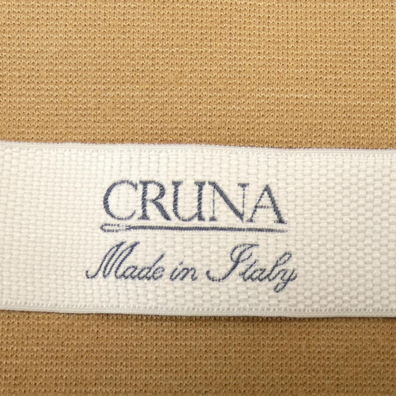 cruna ジャケット