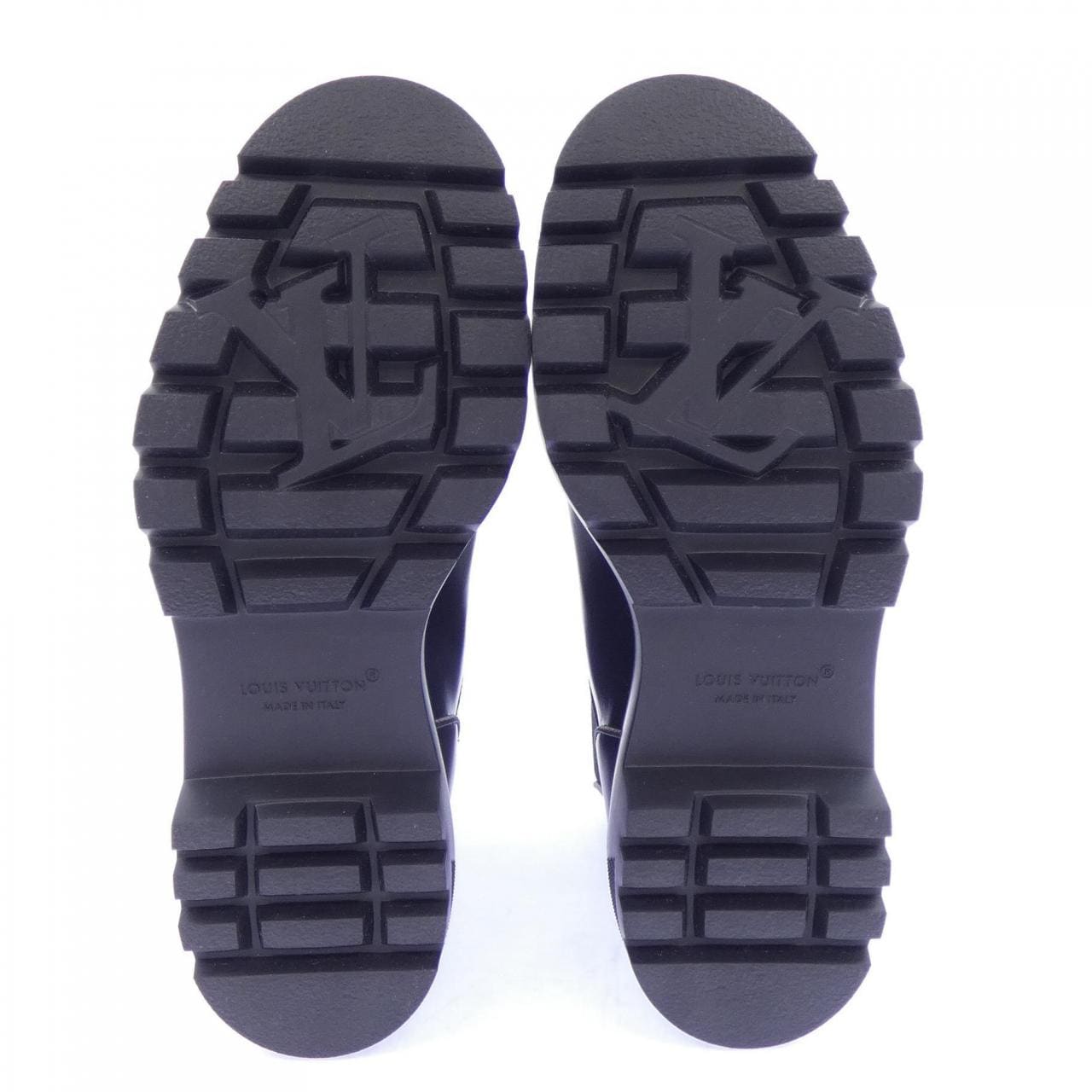 ルイヴィトン LOUIS VUITTON ディストリクトチェルシー ブーツ