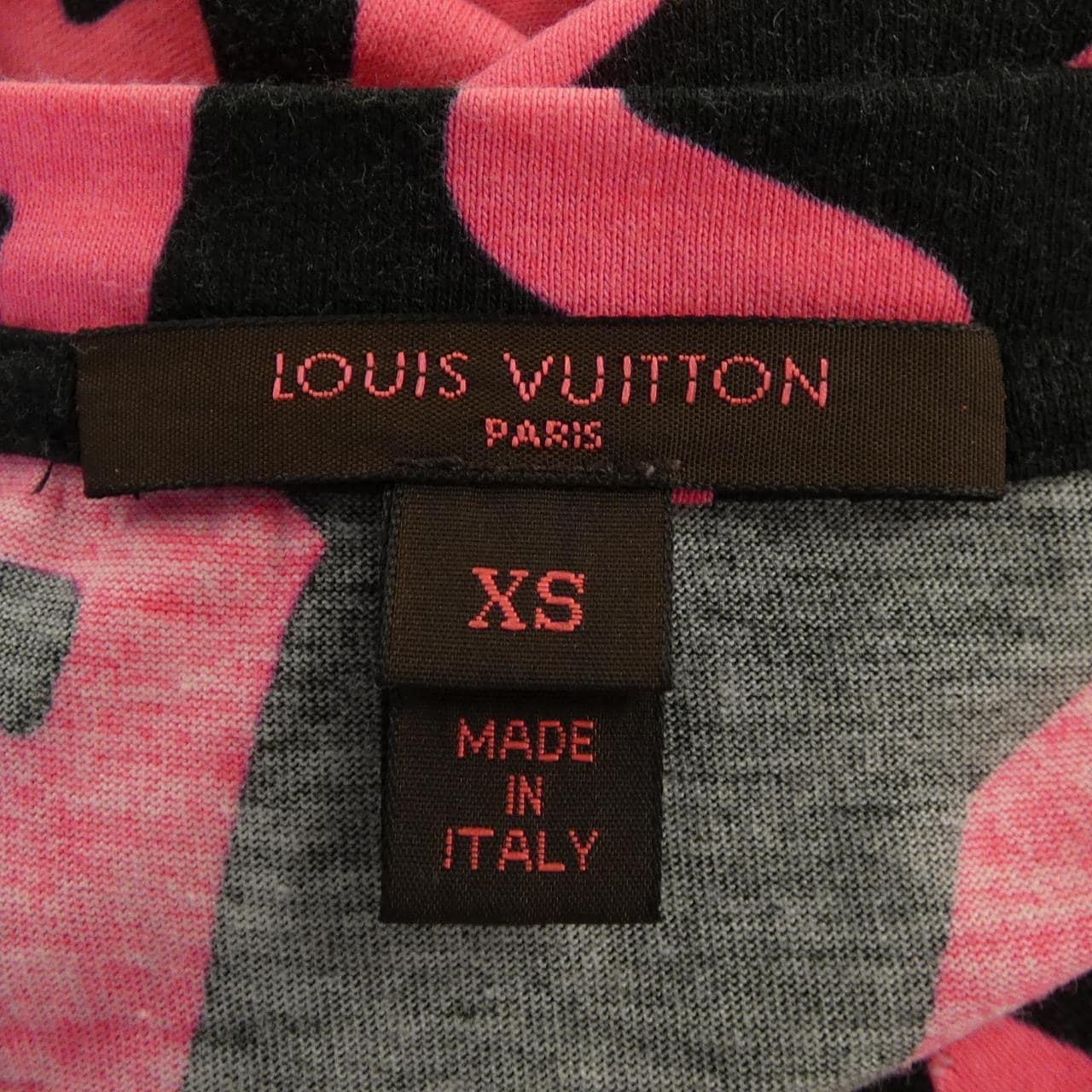 ルイヴィトン LOUIS VUITTON WOTS09JES Tシャツ
