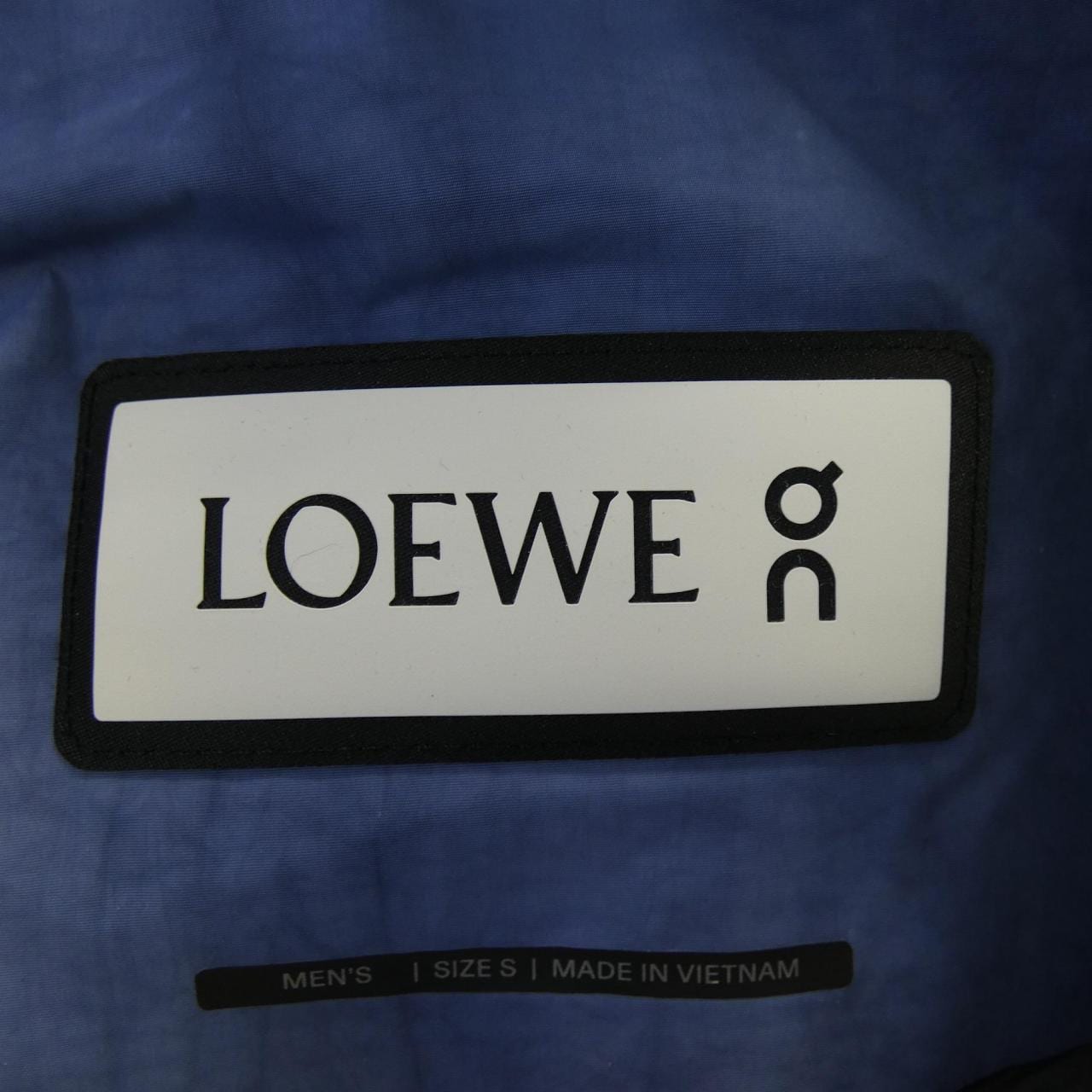 ロエベ LOEWE ON PUFFER VEST H929Y02W24 ベスト