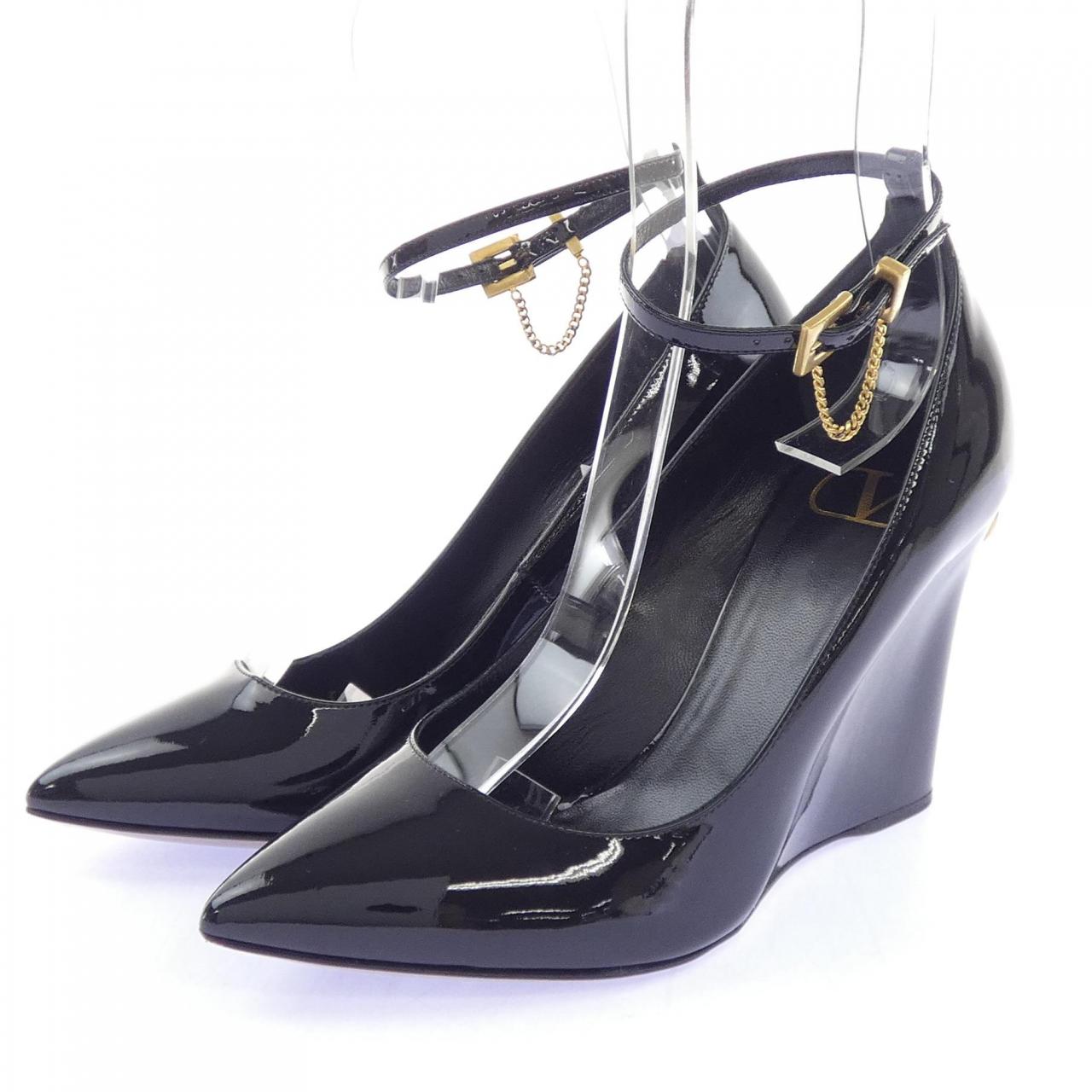 ヴァレンティノガラヴァーニ VALENTINO GARAVANI パンプス