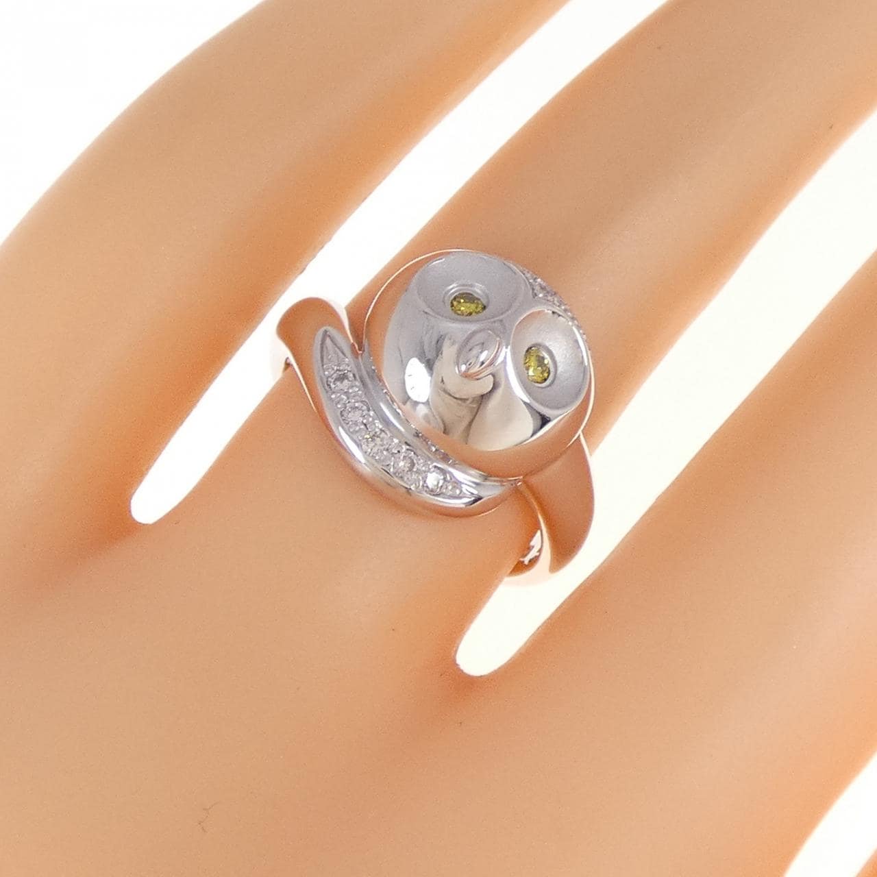 K18WG フクロウ ダイヤモンド リング 0.144CT