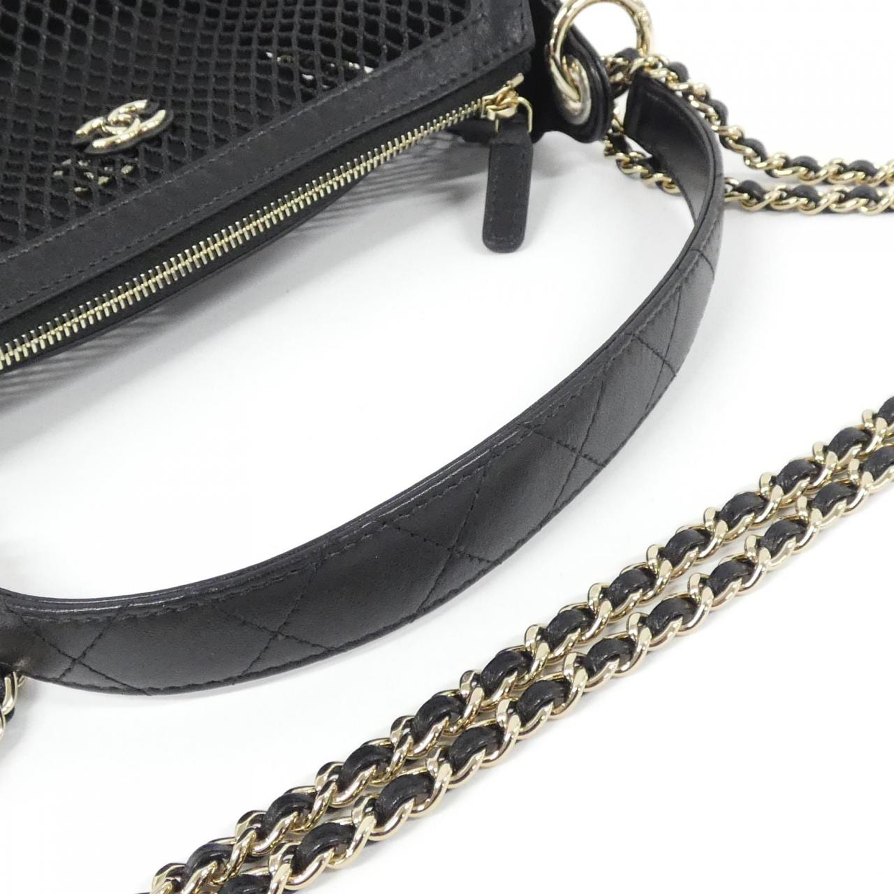 シャネル AP4573 チェーンクラッチ