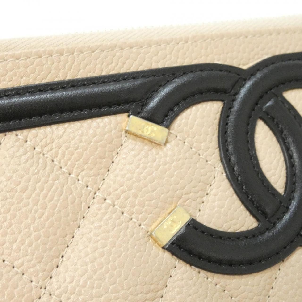 シャネル 81942 ポーチ