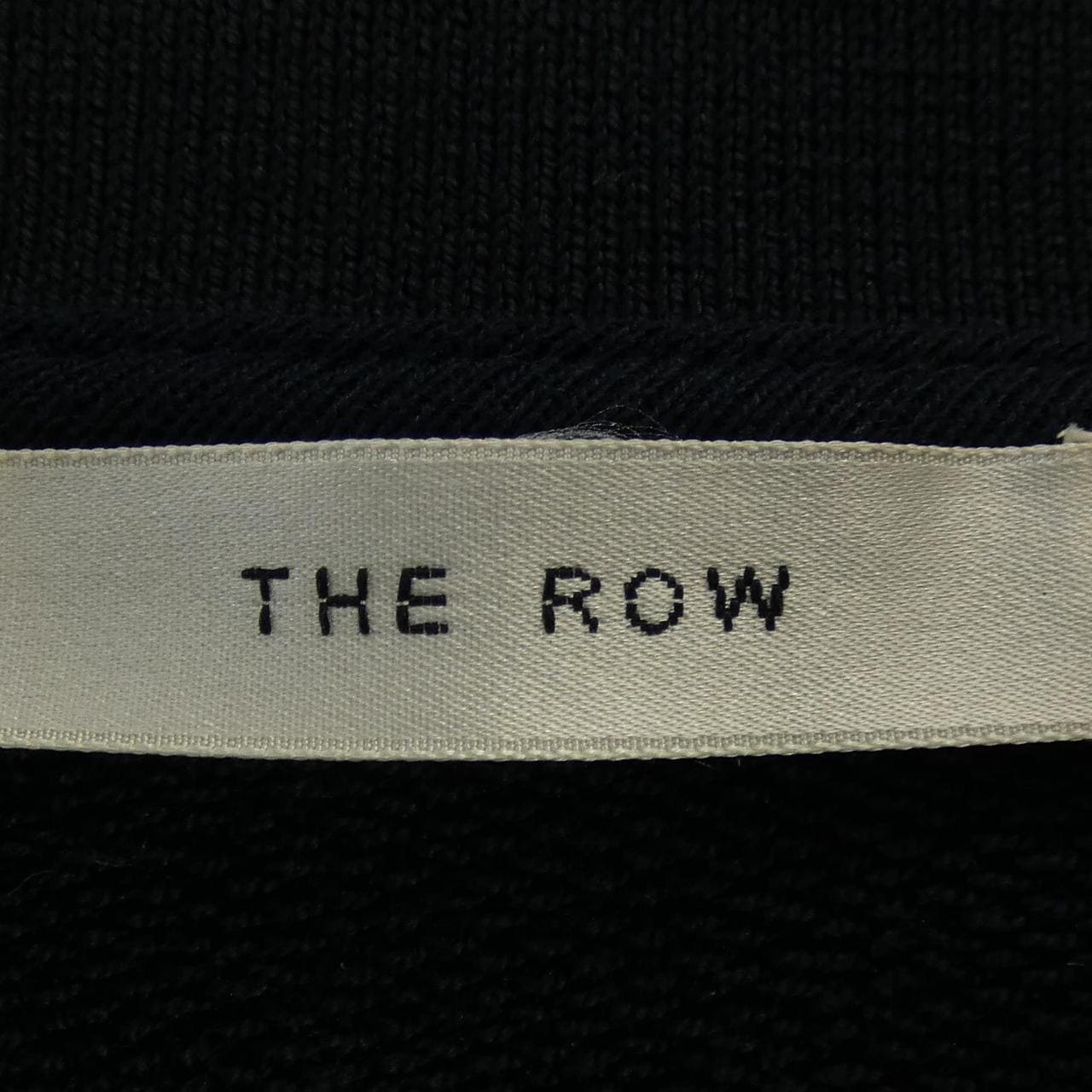 ザロウ THE ROW トップス