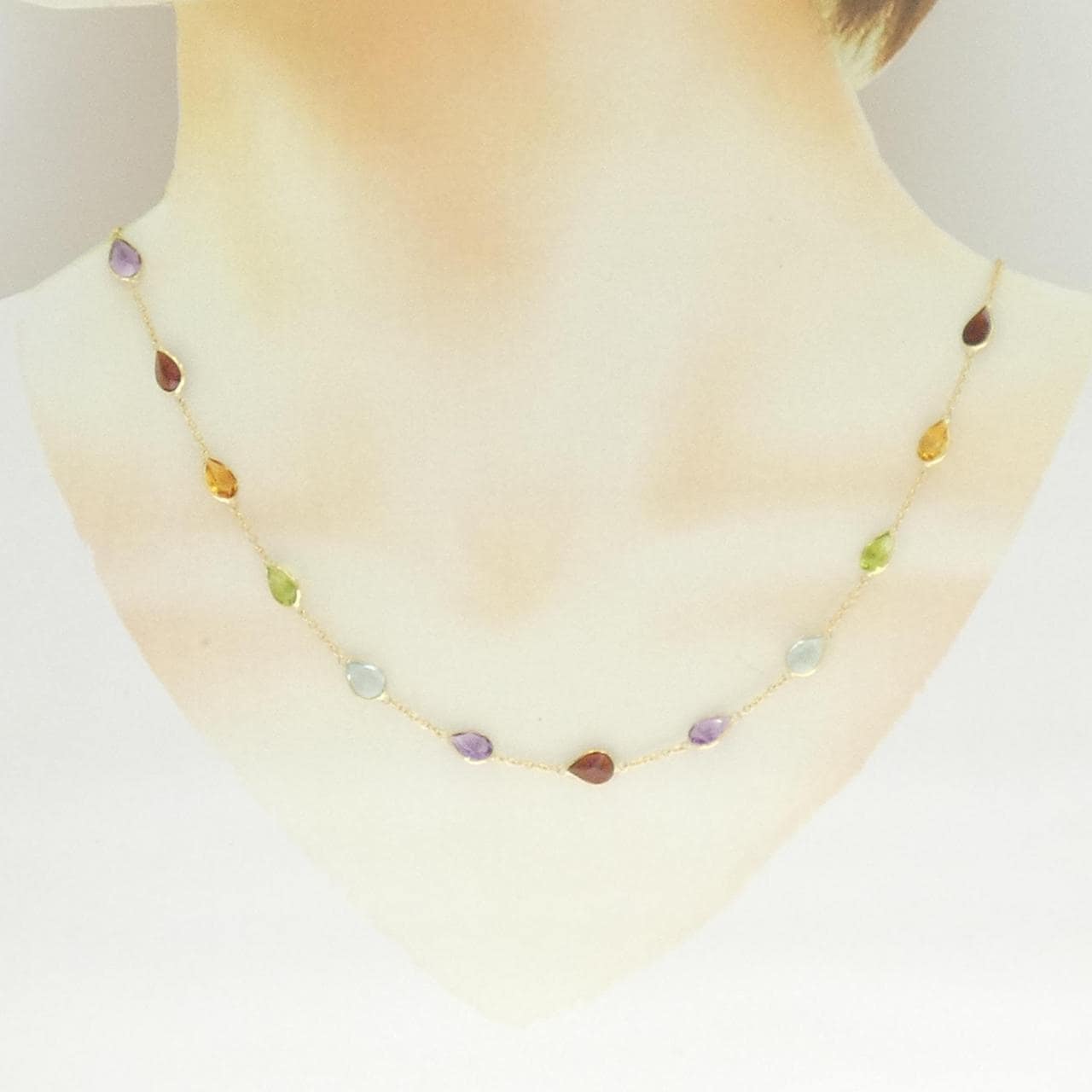 750YG カラーストーン ネックレス