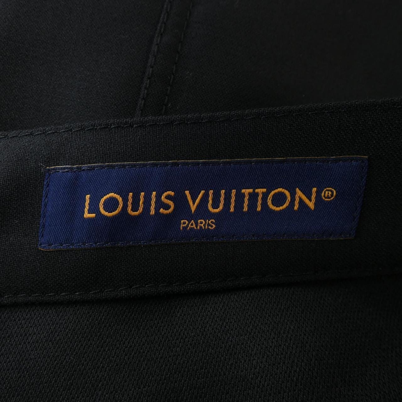 LOUIS VUITTON路易威登长裤