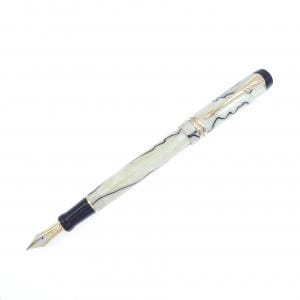 パーカー デュオフォールドパール&ブラックセンテニアル 万年筆