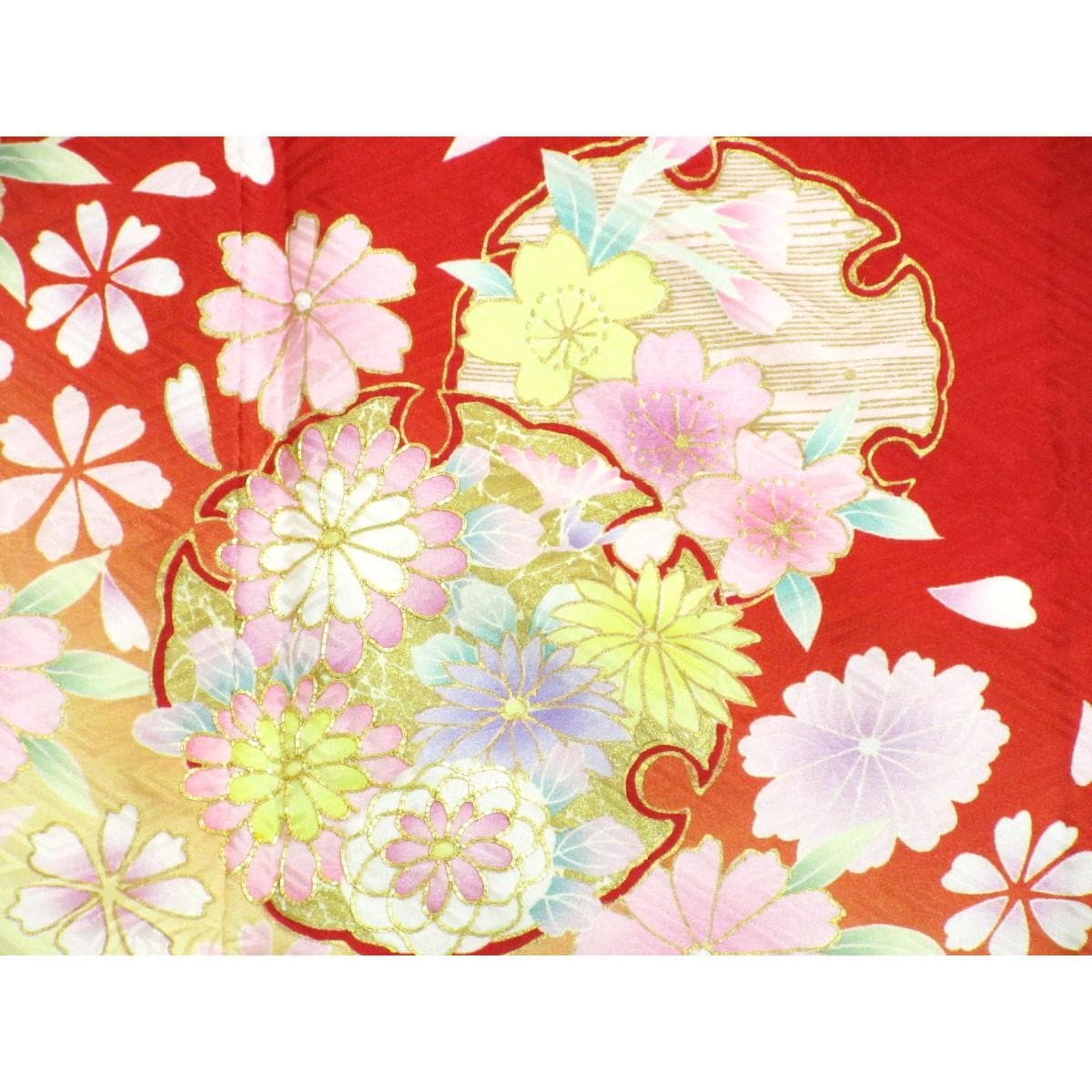 振袖　友禅金彩加工　刺繍入りボカシ染