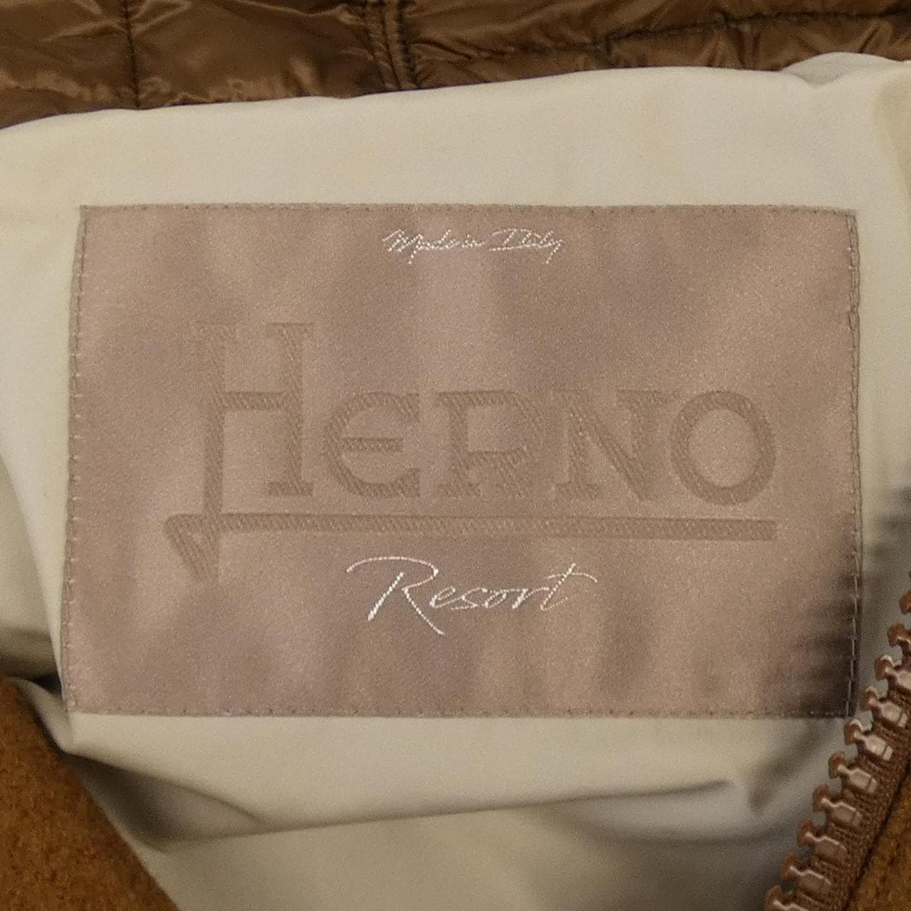 ヘルノ Herno GC00007UR コート