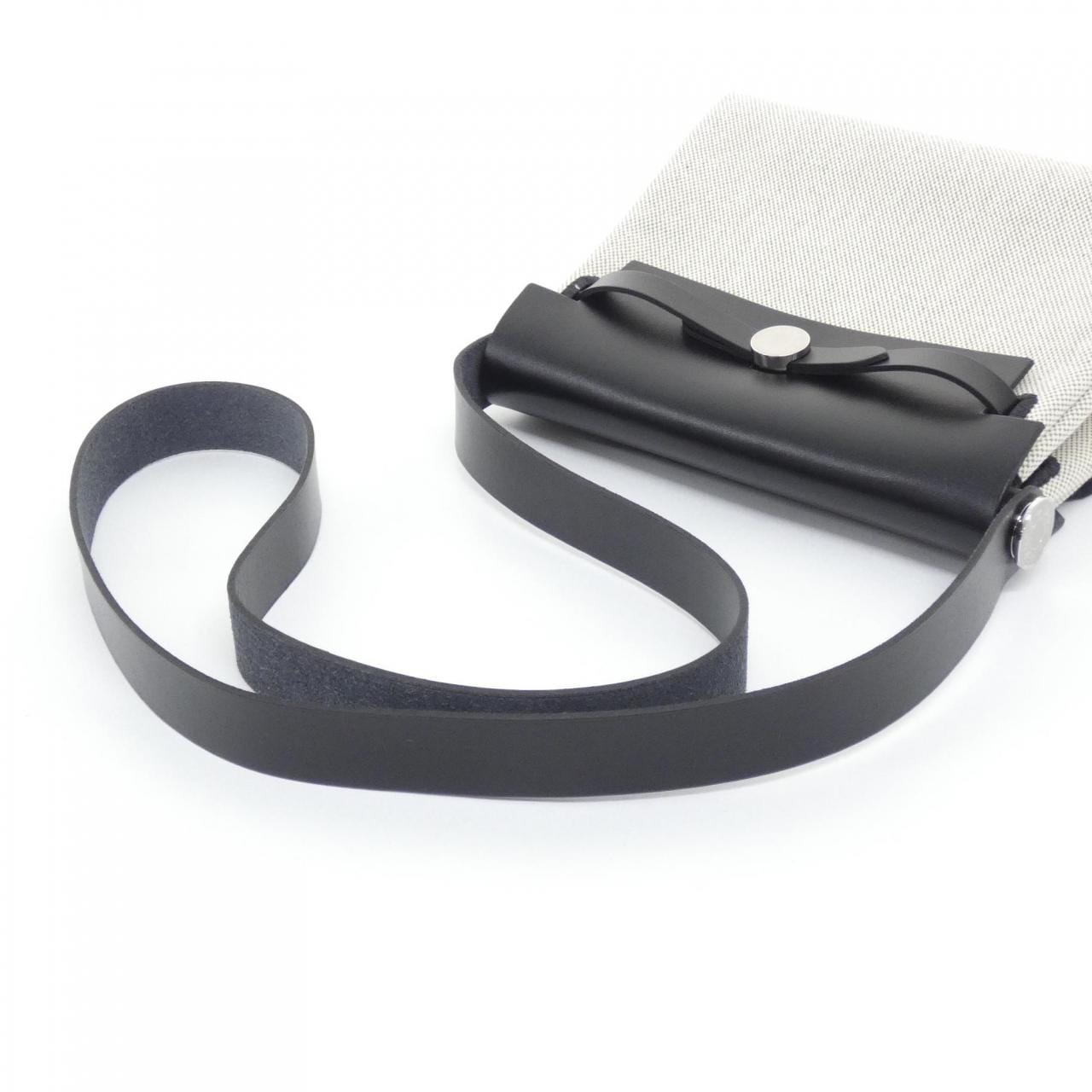 【未使用品】エルメス エールバッグ ジップ 20cm 085414CK ショルダーバッグ