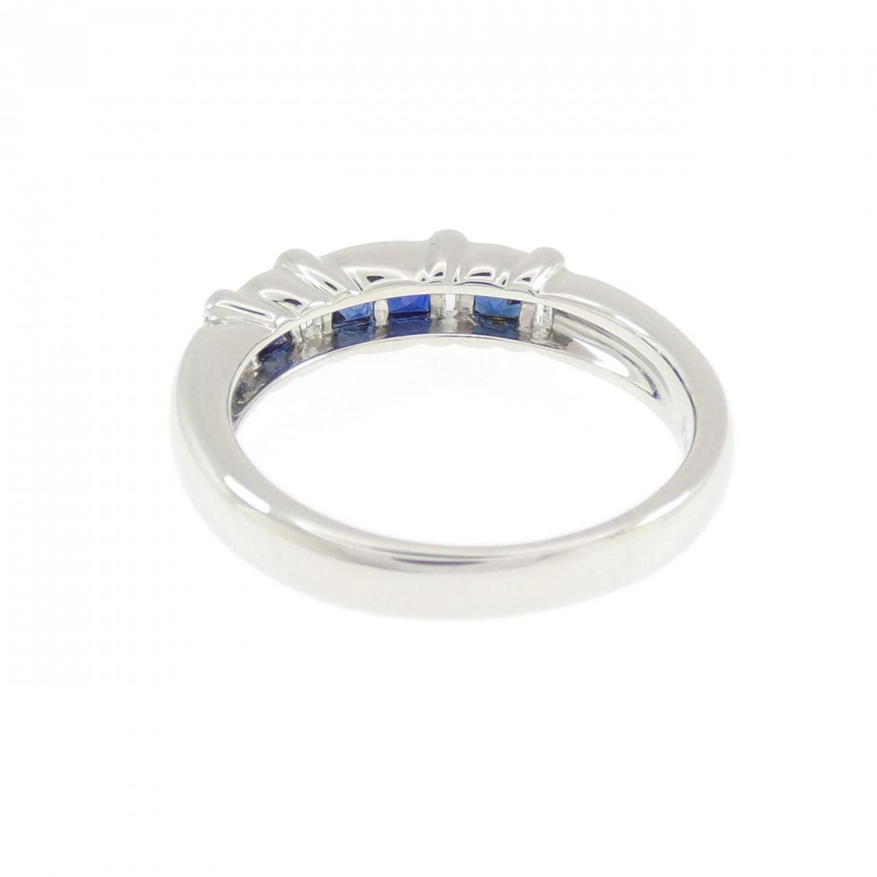 PT900 サファイヤ リング 0.59CT