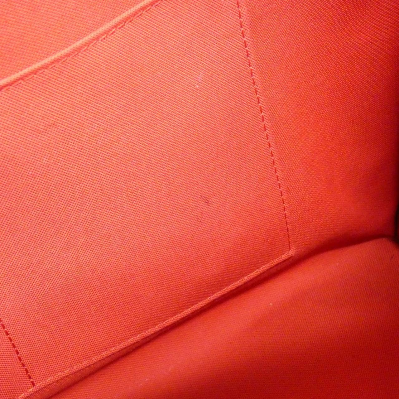 ルイヴィトン モノグラム ジャイアント オンザゴー GM M44576 バッグ