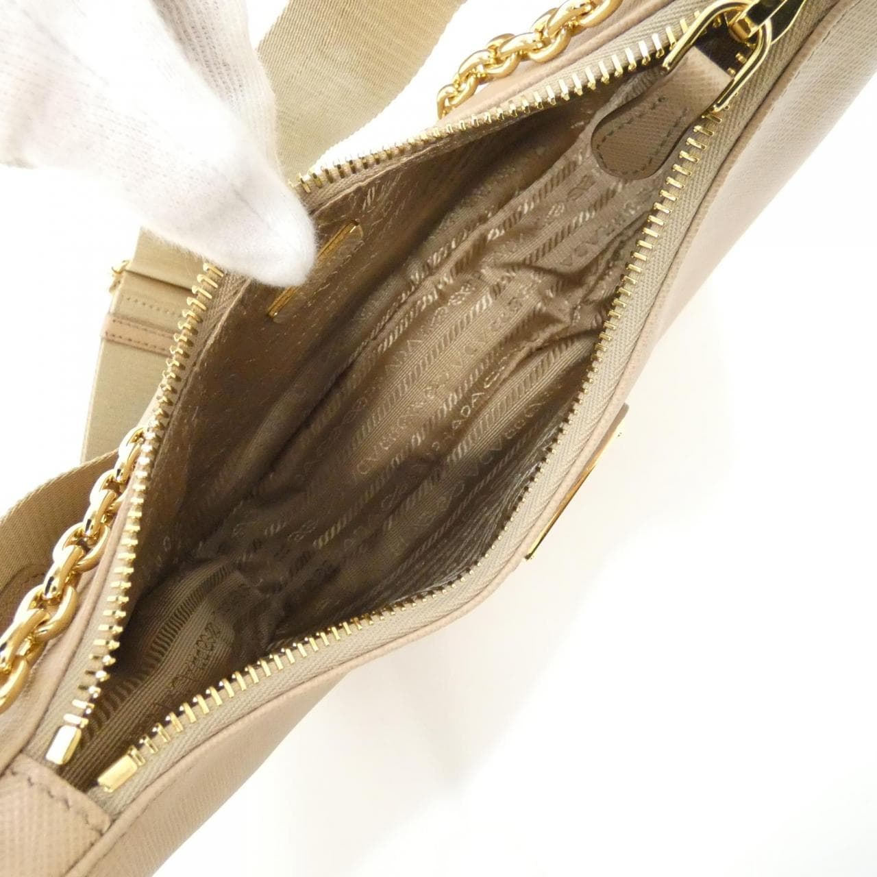 【新品】プラダ 1BH204 ショルダーバッグ