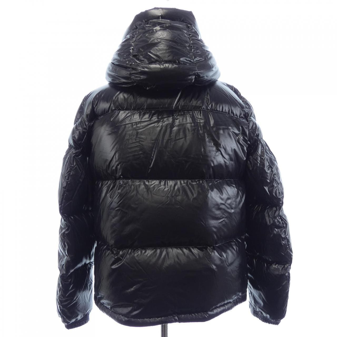 モンクレール MONCLER MONTBELIARD ダウンジャケット