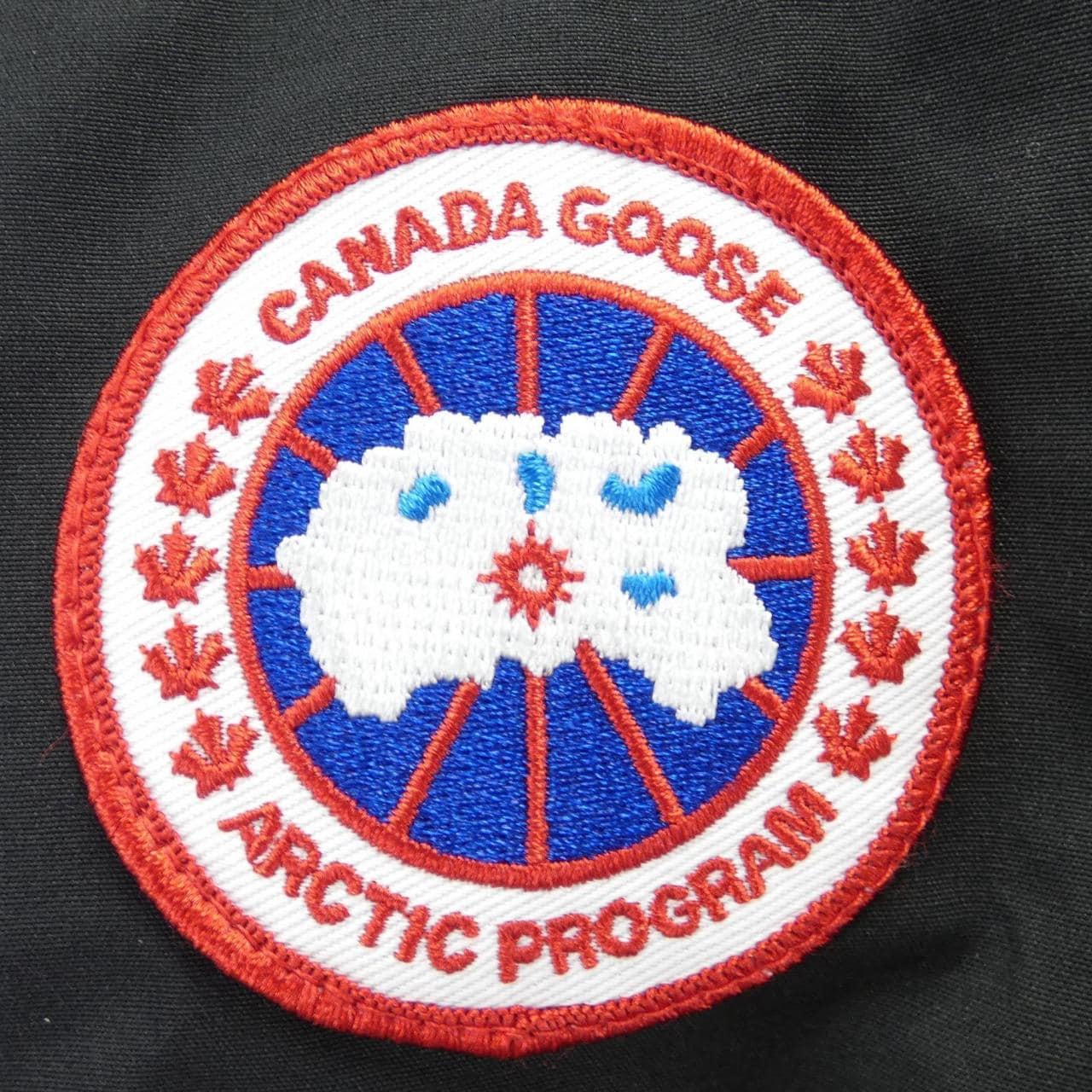 カナダグース CANADA GOOSE ダウンジャケット