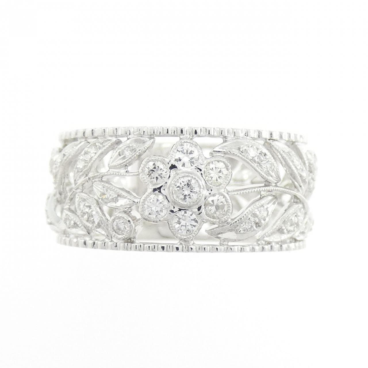 K18WG フラワー ダイヤモンド リング 0.44CT