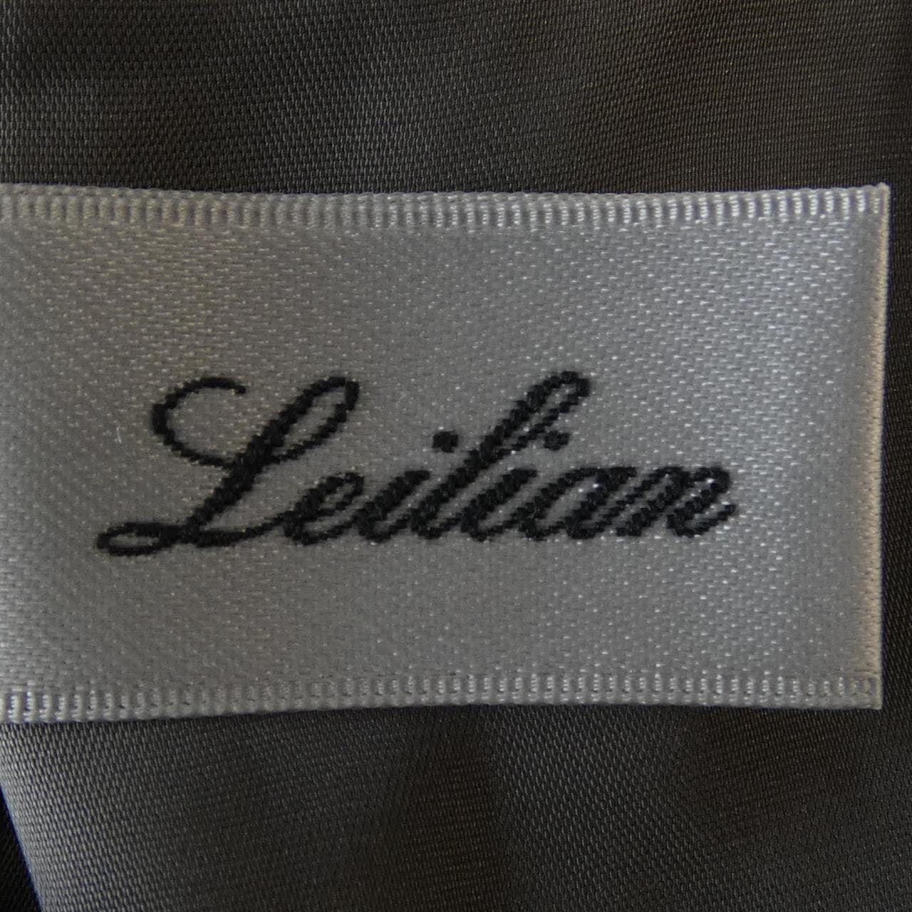 レリアン LEILIAN ジャケット