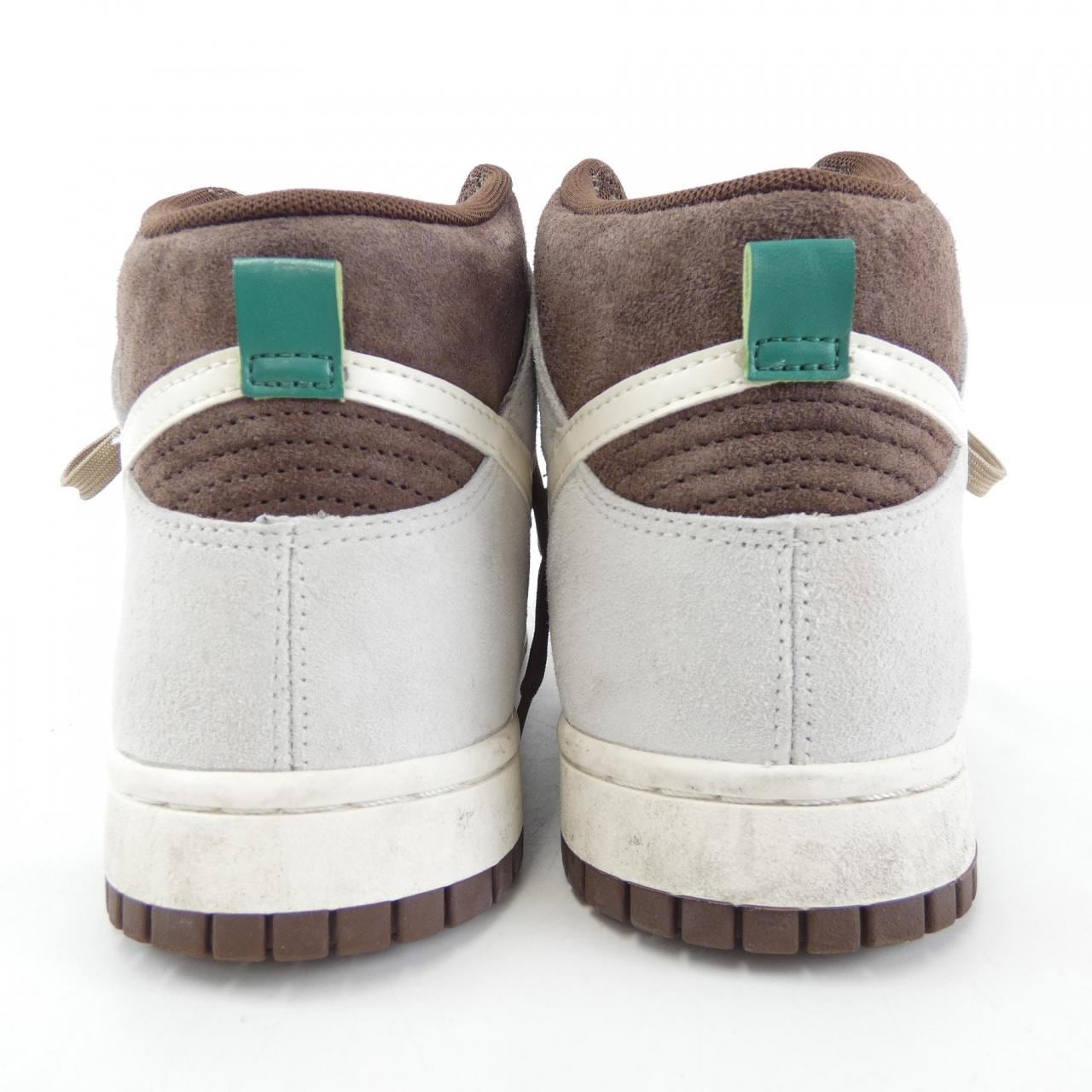 ナイキ NIKE スニーカー