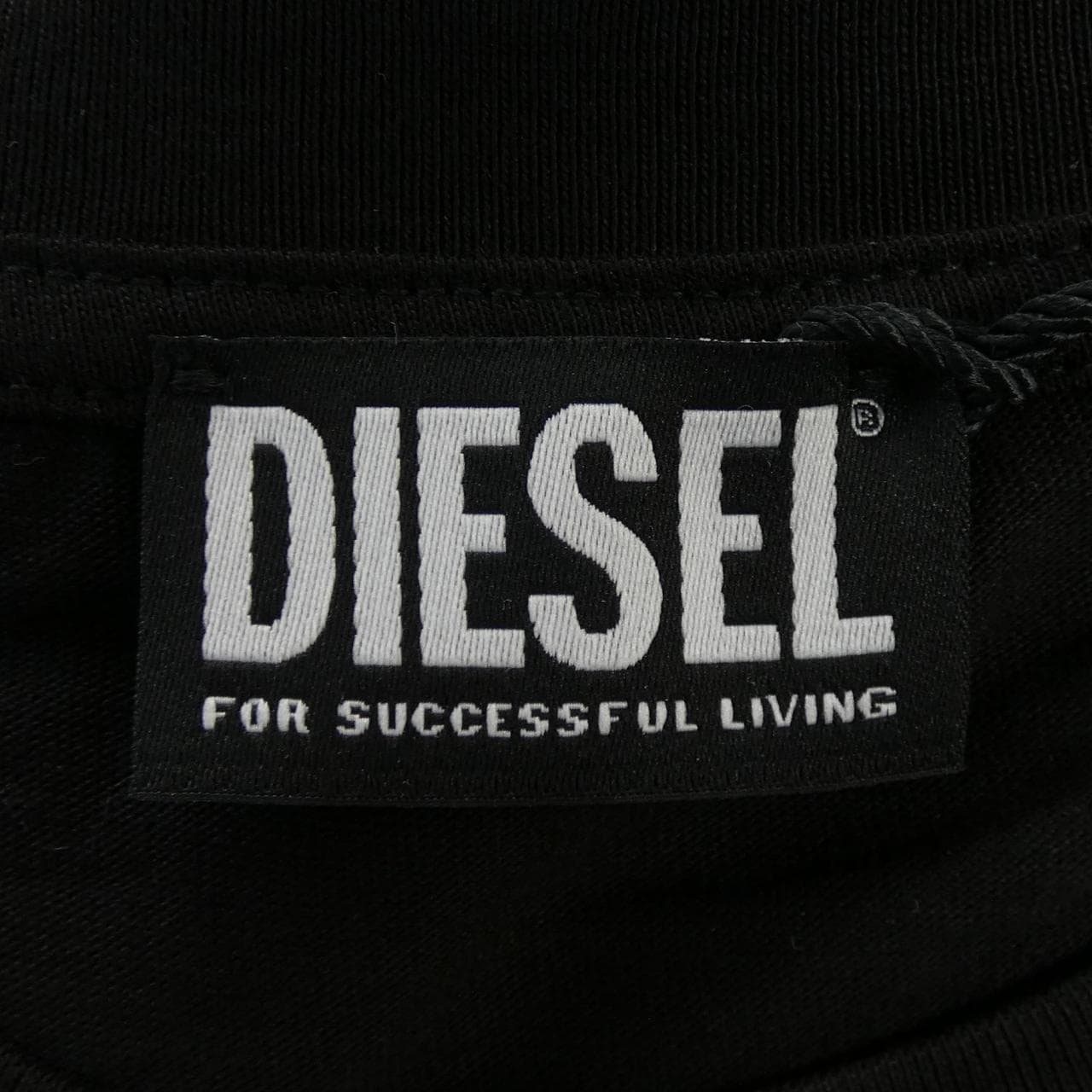 ディーゼル DIESEL A12754 RPAT1 900 Tシャツ