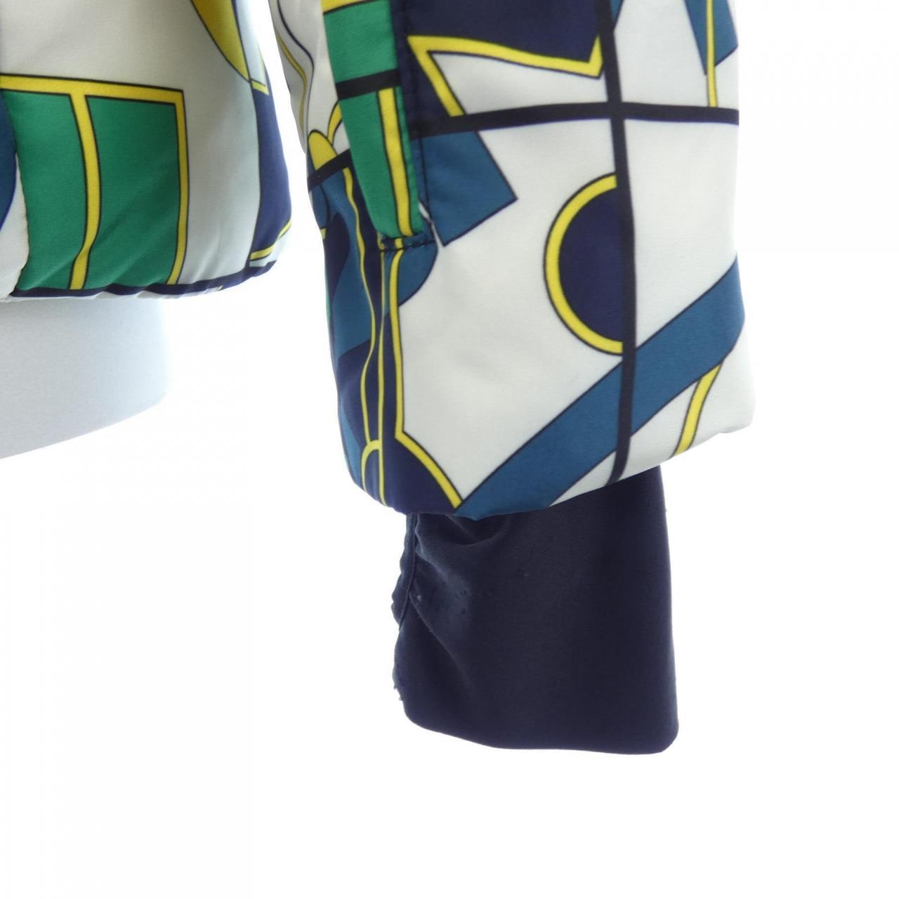 エルメス HERMES ダウンジャケット