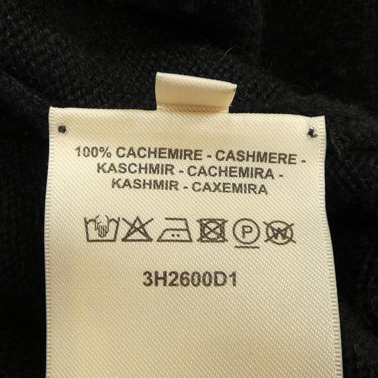 エルメス HERMES カナディアンボタン 3H2600D1 ニット