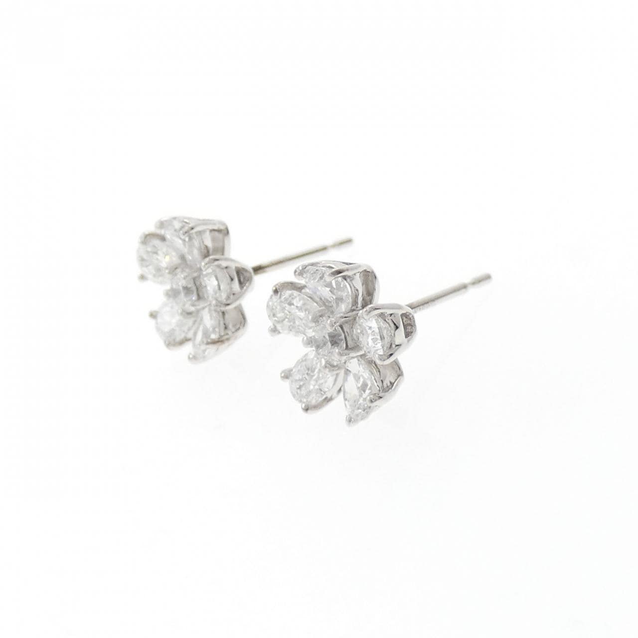 K18WG フラワー ダイヤモンド ピアス 1.60CT