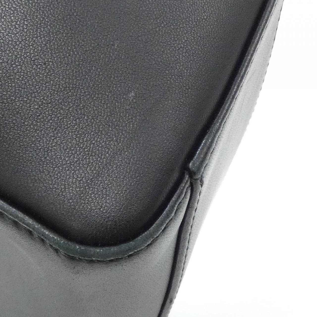 フェンディ ピーカブー ミニ 8BN244 K4P バッグ