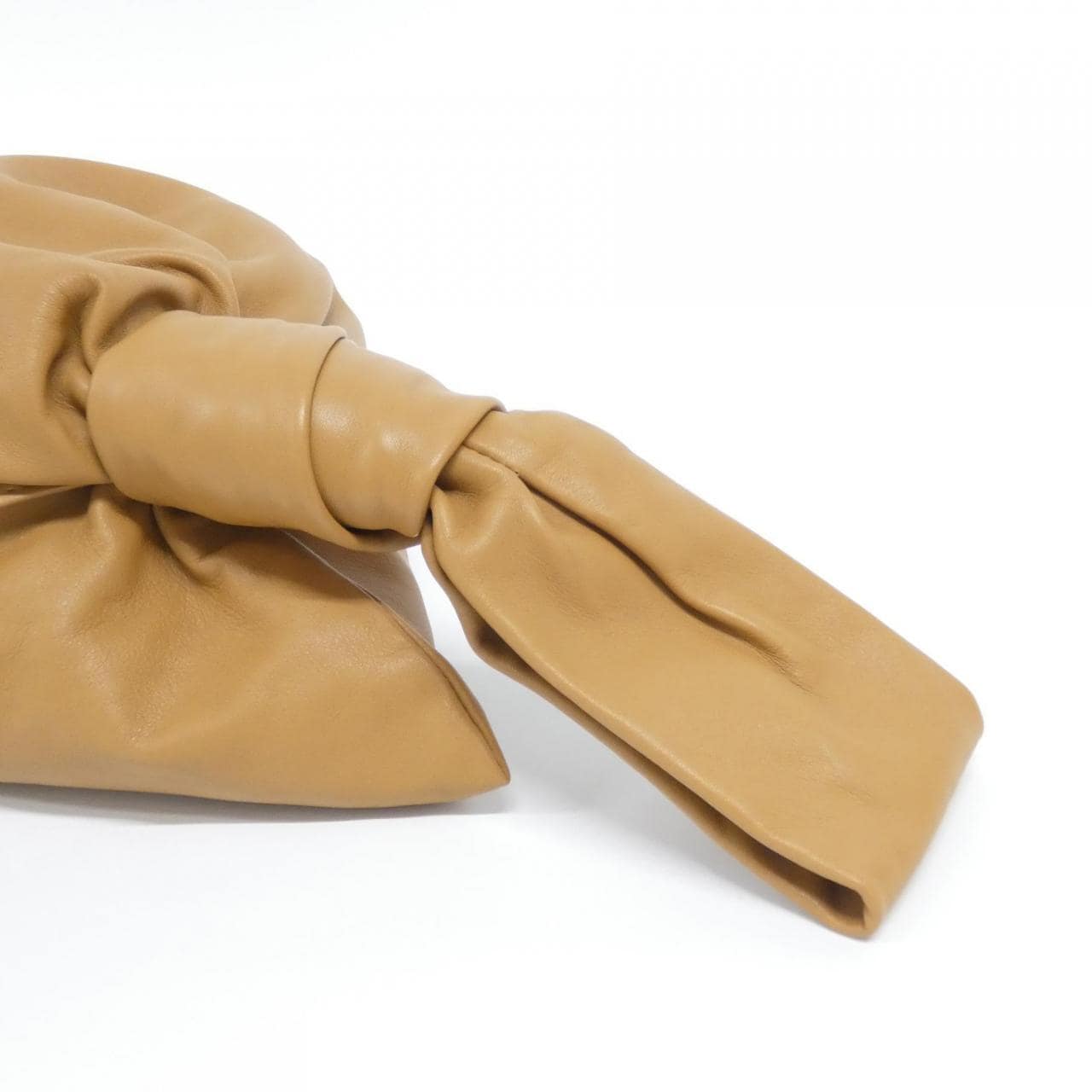 ボッテガヴェネタ 607964 VCP40 バッグ