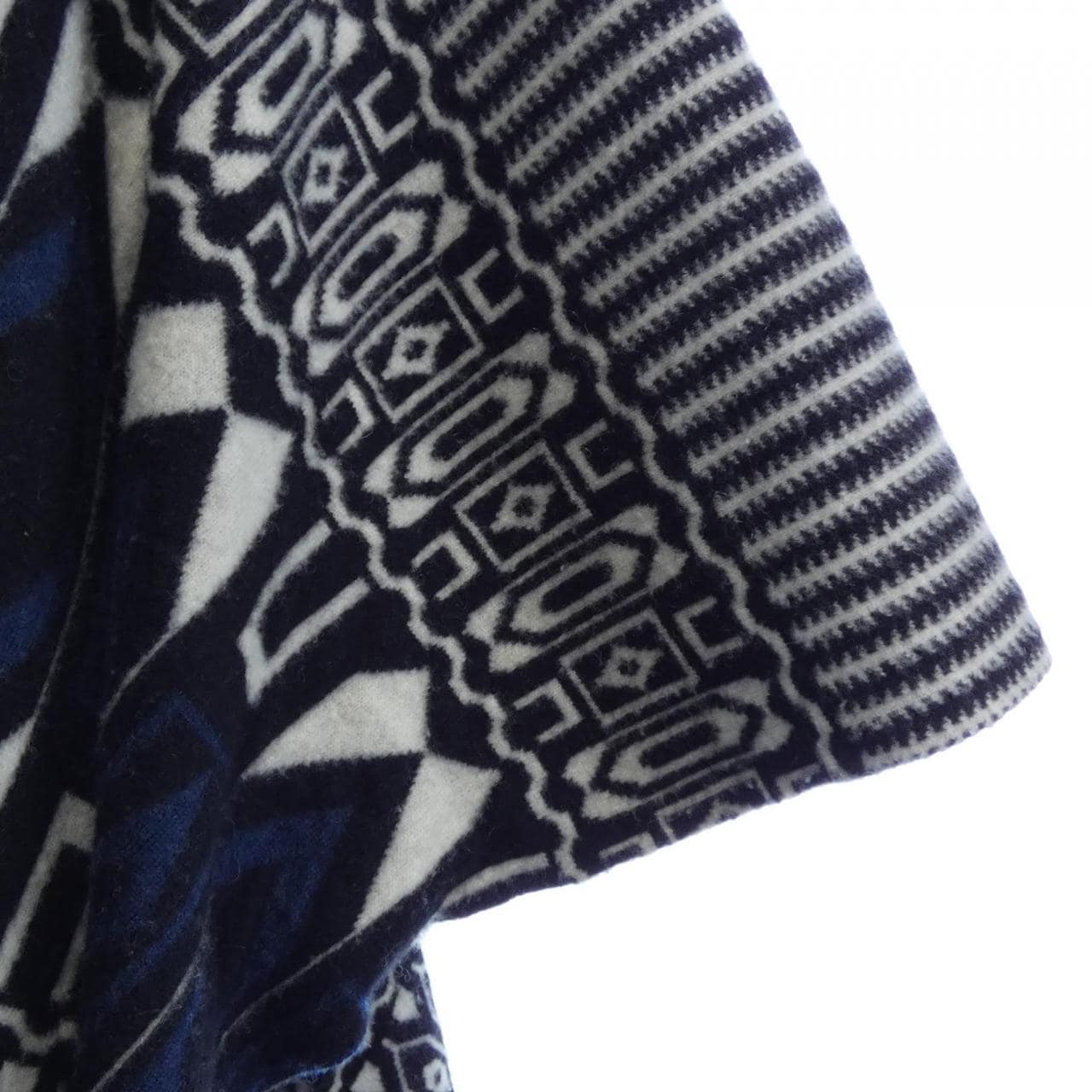 クロエ Chloe ケープ