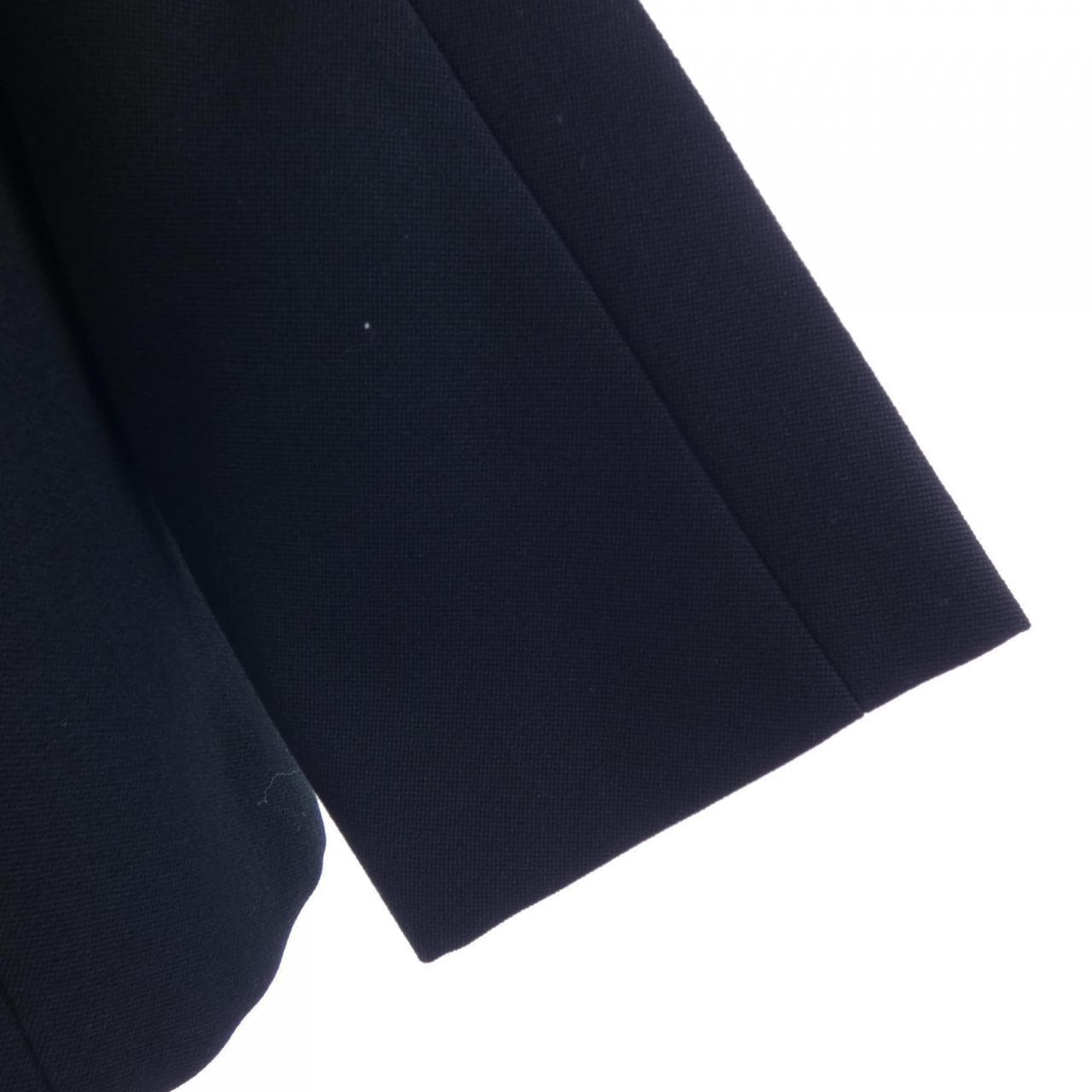 フェンディ FENDI FJ7247 AHLA ジャケット