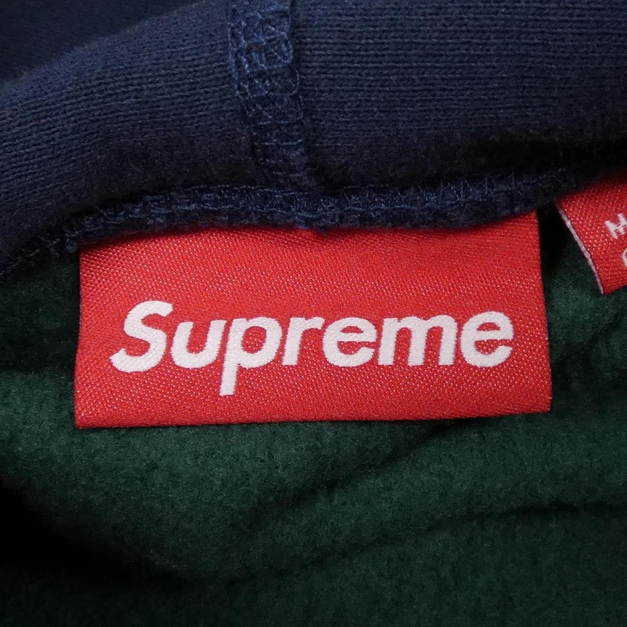 シュプリーム SUPREME パーカー